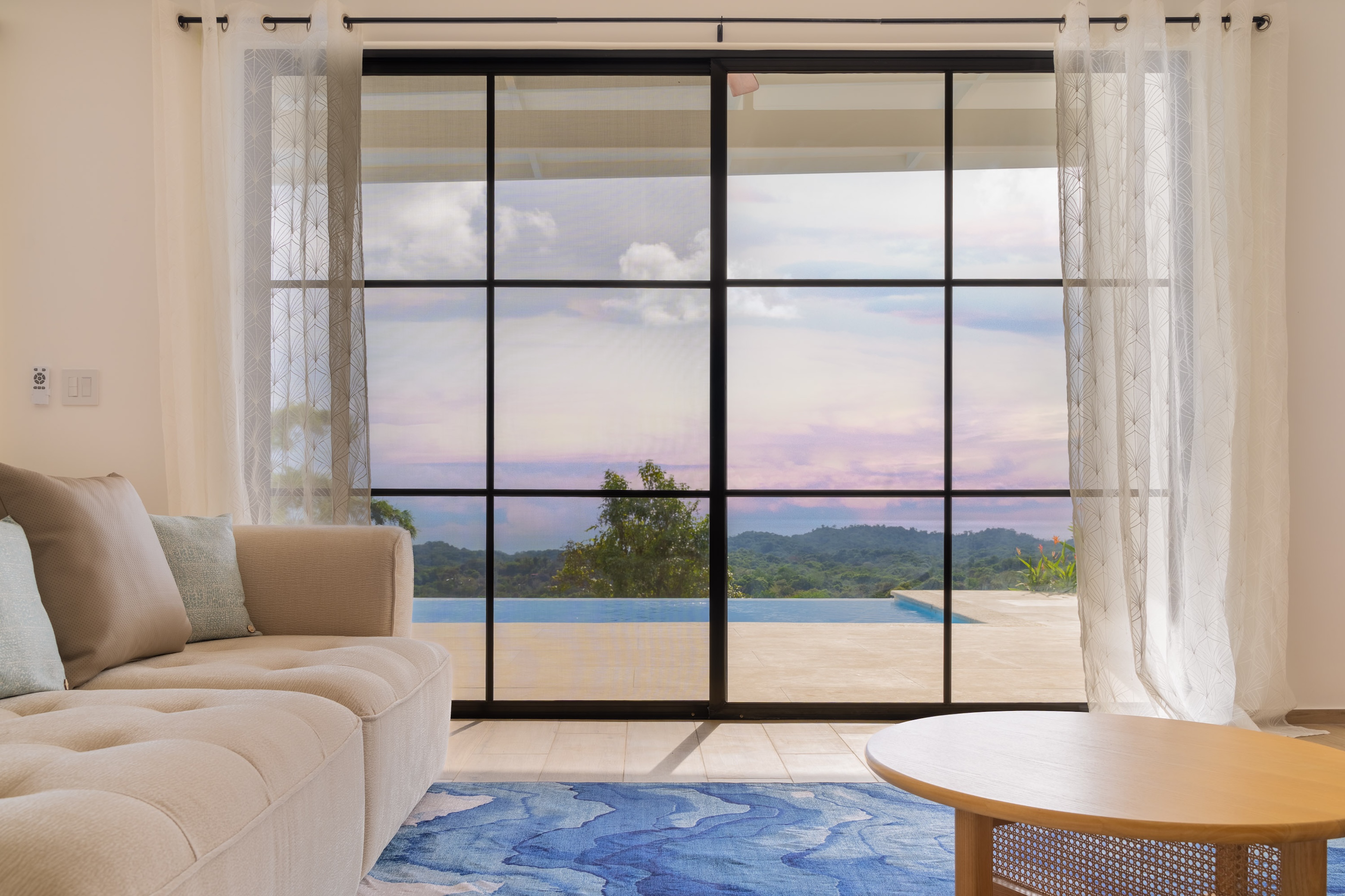 MODERN 3-BEDROOM HOME WITH OCEAN VIEWS, IN OJOCHAL – 0.16 ACRES