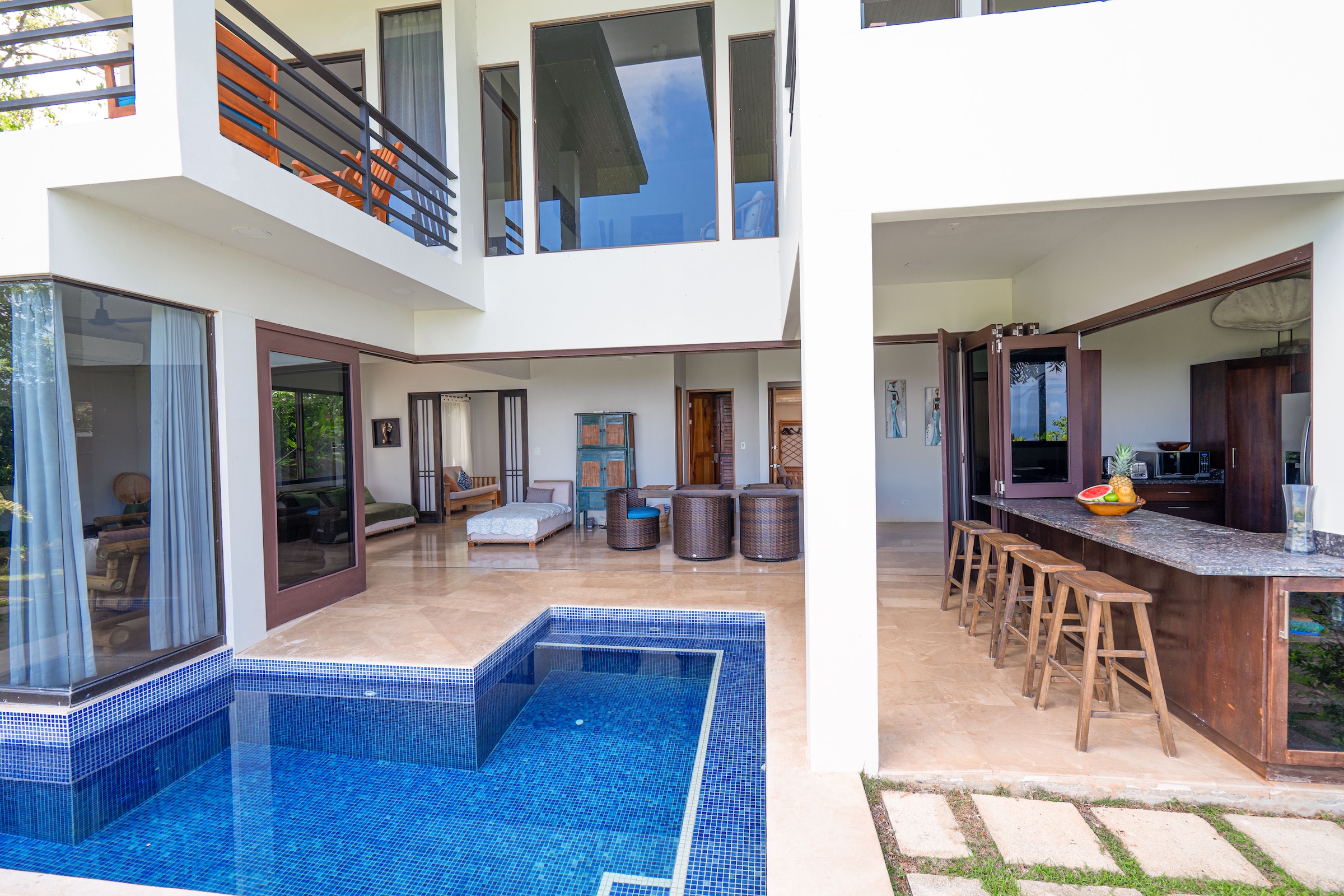 PRIVATE 4-BEDROOM RESIDENCE WITH PANORAMIC OCEAN VIEWS, IN DOMINICALITO – 1.48 ACRES