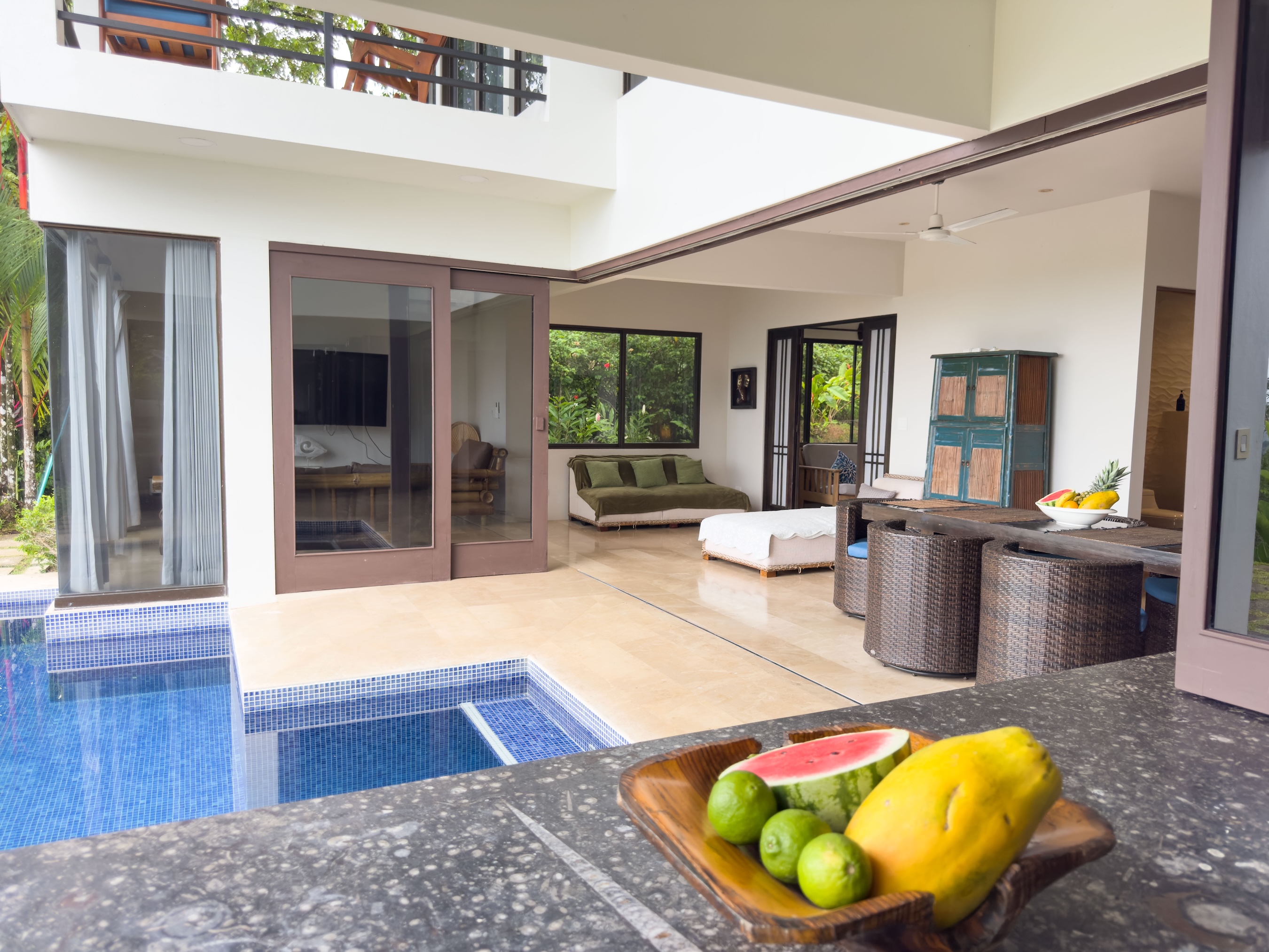 PRIVATE 4-BEDROOM RESIDENCE WITH PANORAMIC OCEAN VIEWS, IN DOMINICALITO – 1.48 ACRES