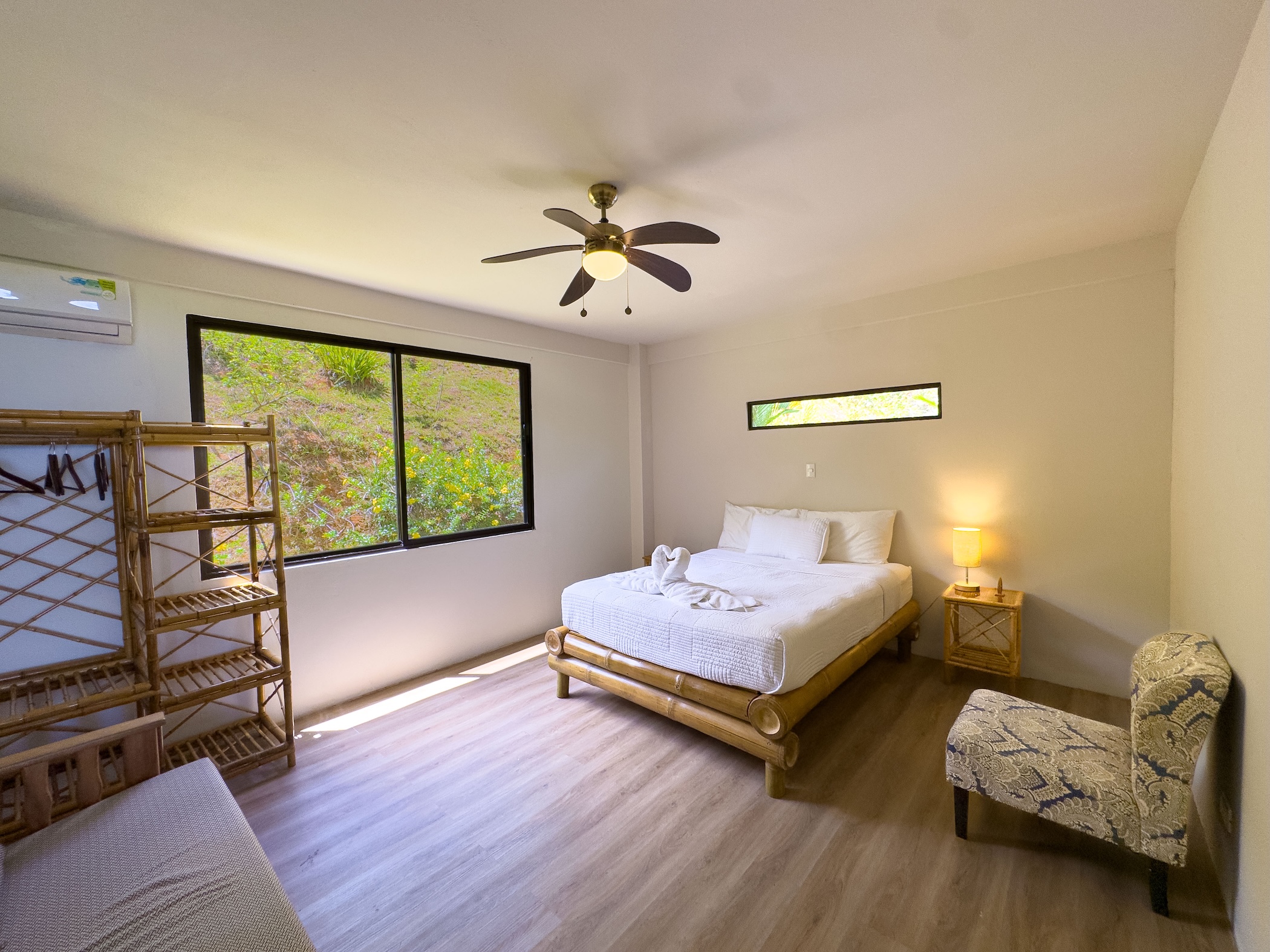 PRIVATE 4-BEDROOM RESIDENCE WITH PANORAMIC OCEAN VIEWS, IN DOMINICALITO – 1.48 ACRES