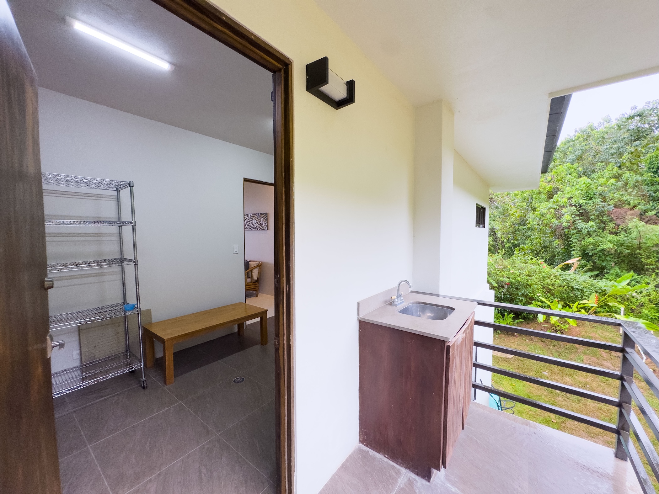 PRIVATE 4-BEDROOM RESIDENCE WITH PANORAMIC OCEAN VIEWS, IN DOMINICALITO – 1.48 ACRES
