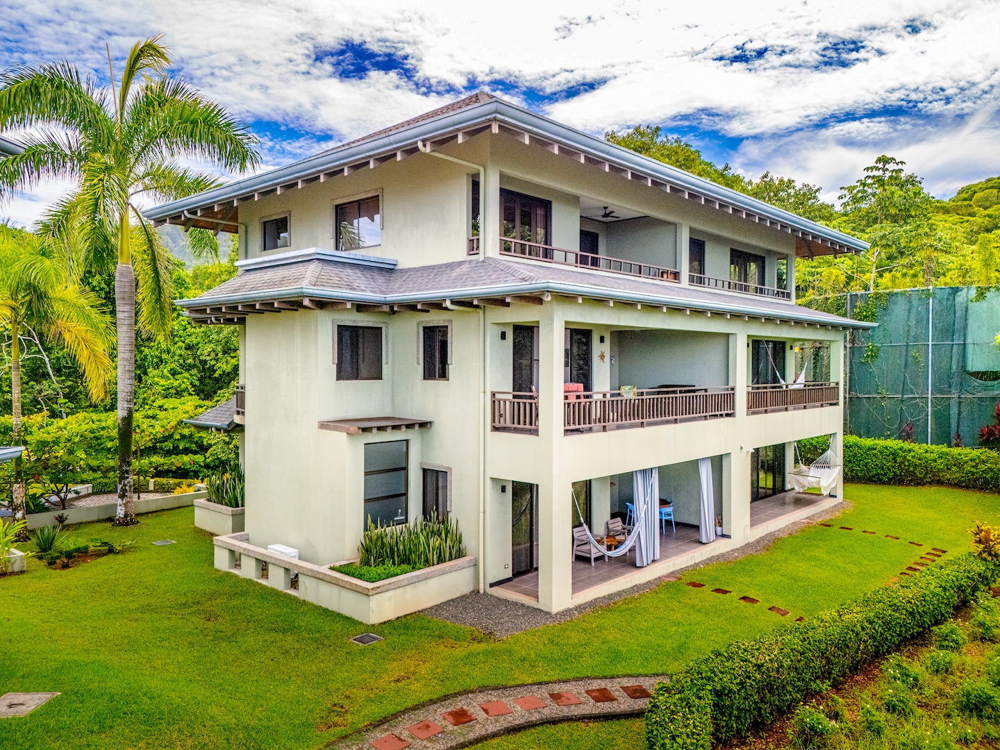 MARISOL CONDOMINIUMS EXCLUSIVE RESIDENTIAL COMPLEX WITH OCEAN VIEWS, IN PLAYA DOMINICALITO