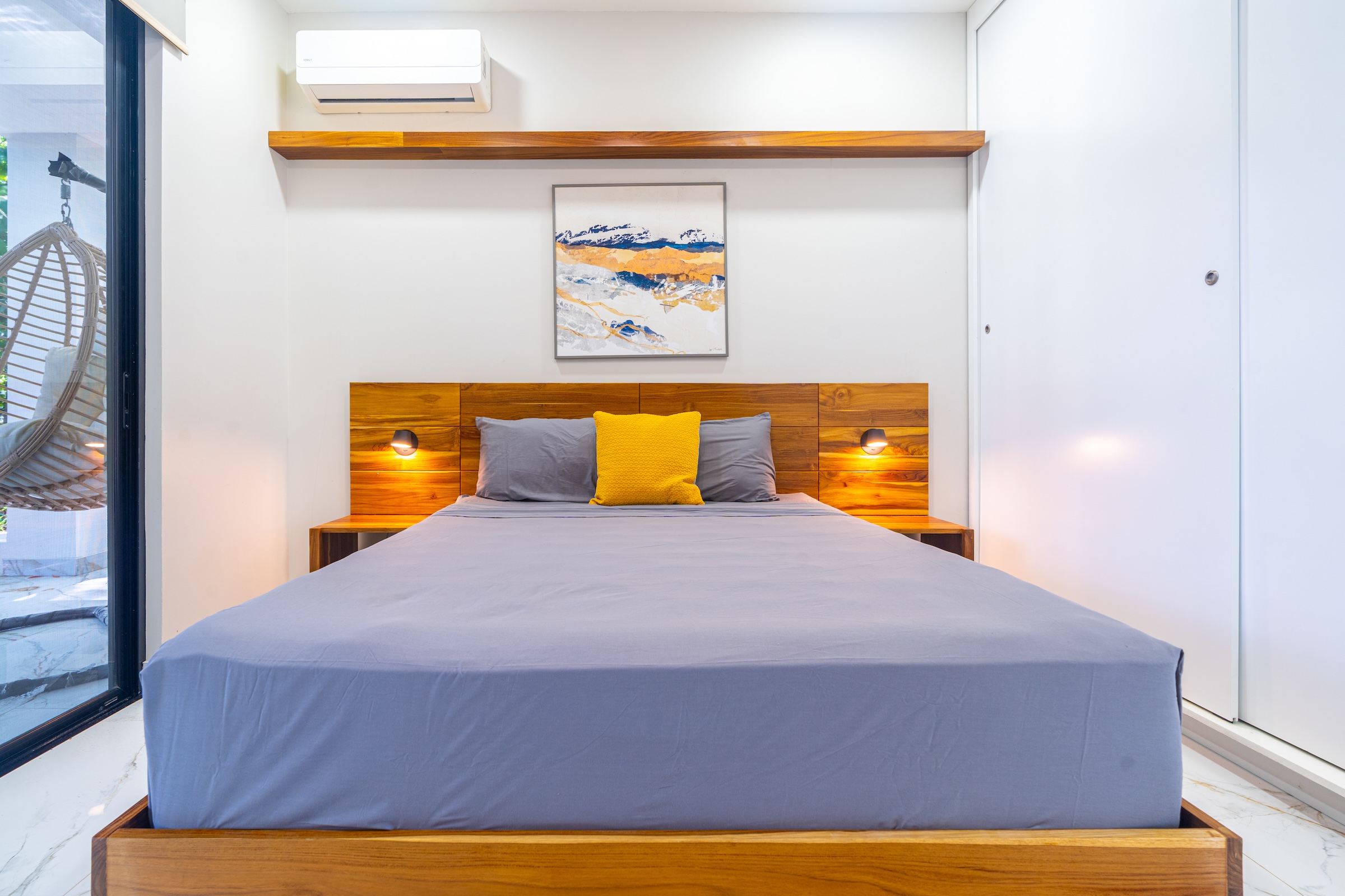 TRIPLEX IN UVITA NEAR THE SEA THREE INDEPENDENT APARTMENTS WITH A POOL AND INVESTMENT POTENTIAL