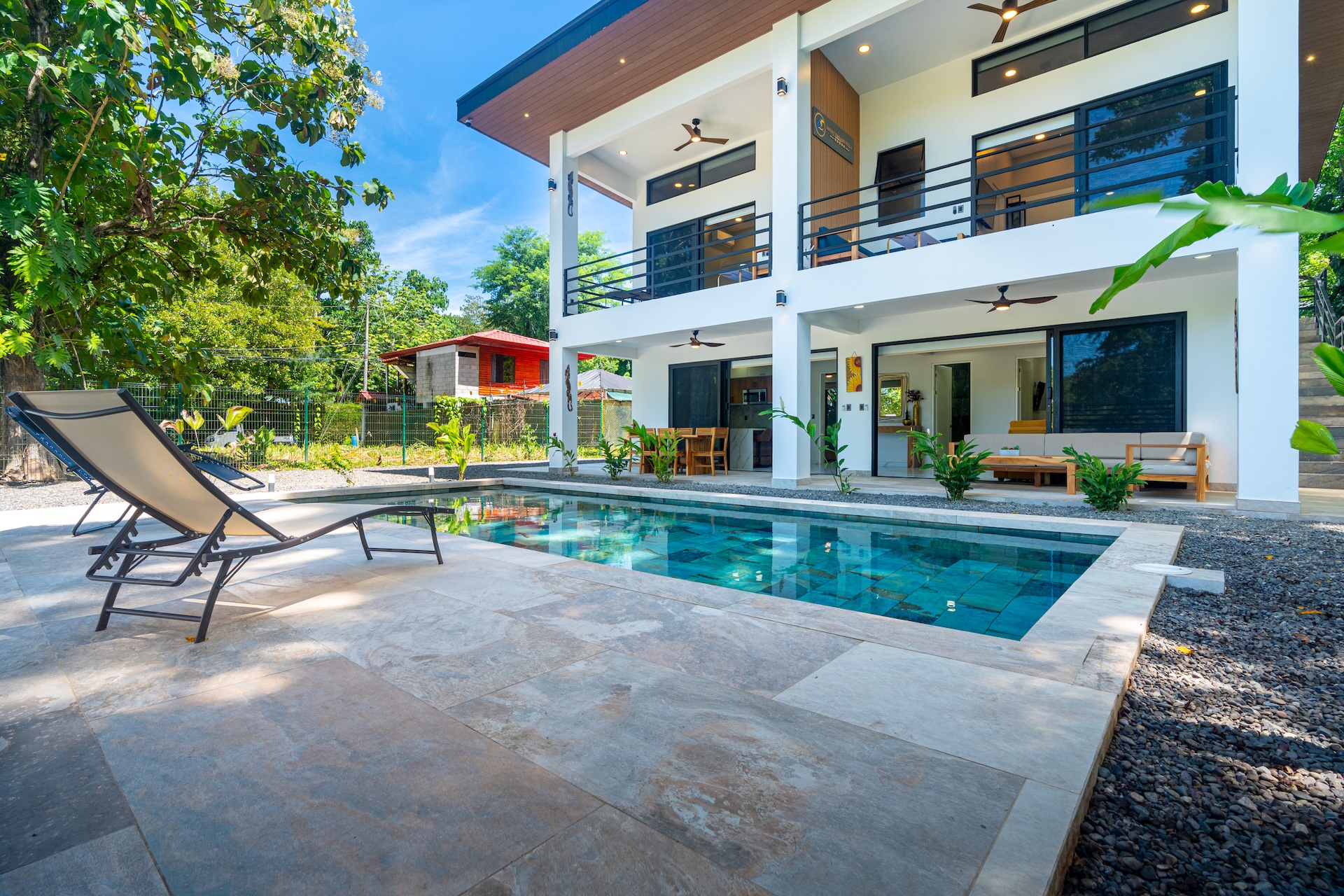 TRIPLEX IN UVITA NEAR THE SEA THREE INDEPENDENT APARTMENTS WITH A POOL AND INVESTMENT POTENTIAL