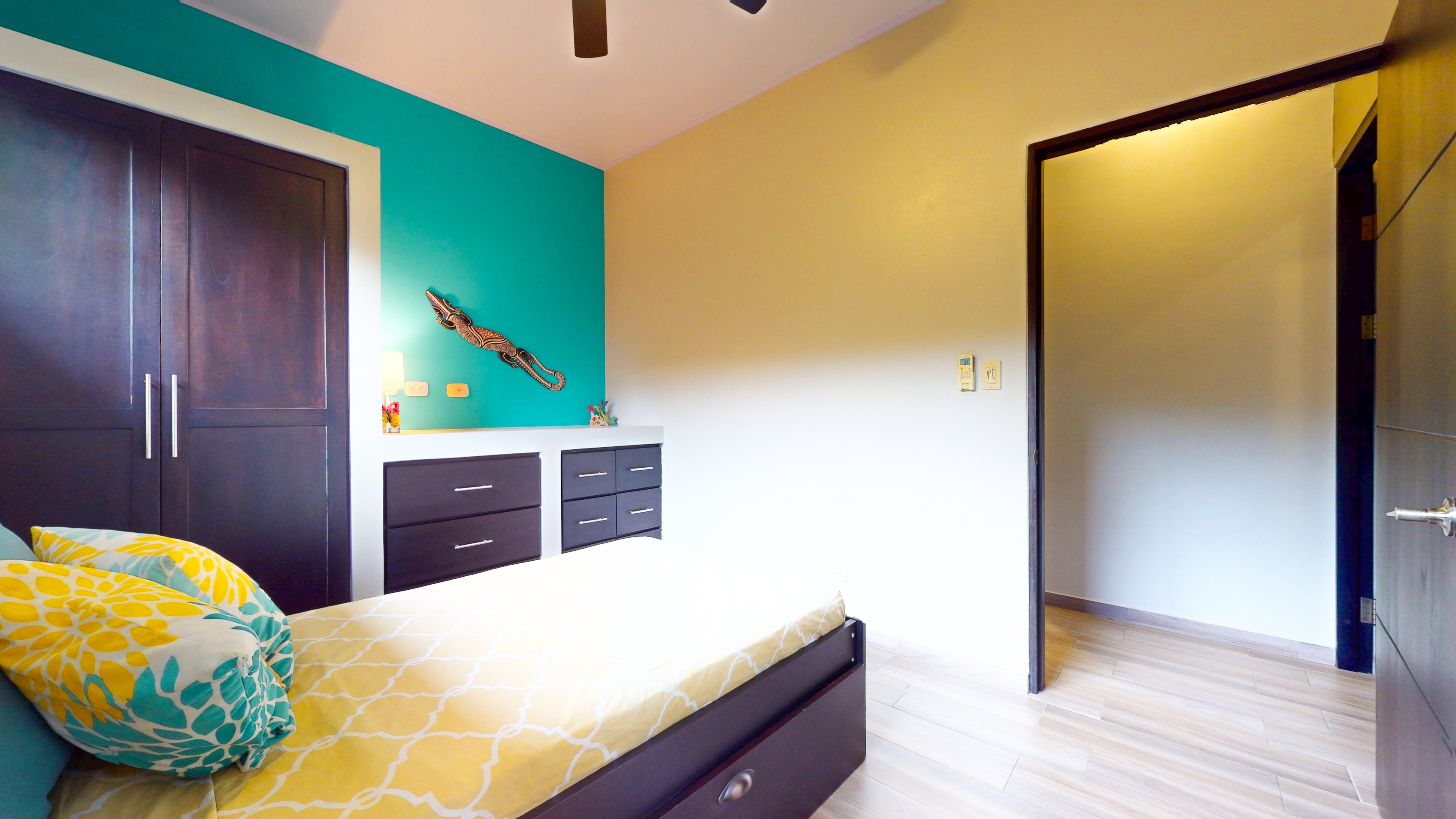 VILLA LUMA 3-BEDROOM HOUSE WITH PRIVATE POOL, IN THE HEART OF UVITA