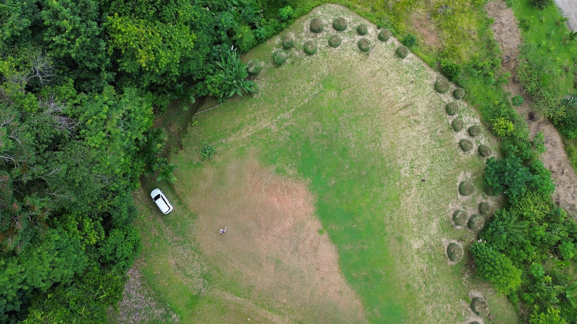 PRIVATE PLOT WITH OCEAN VIEWS AND A LARGE BUILDING PLATFORM, IN PORTALON – 2.06 ACRES