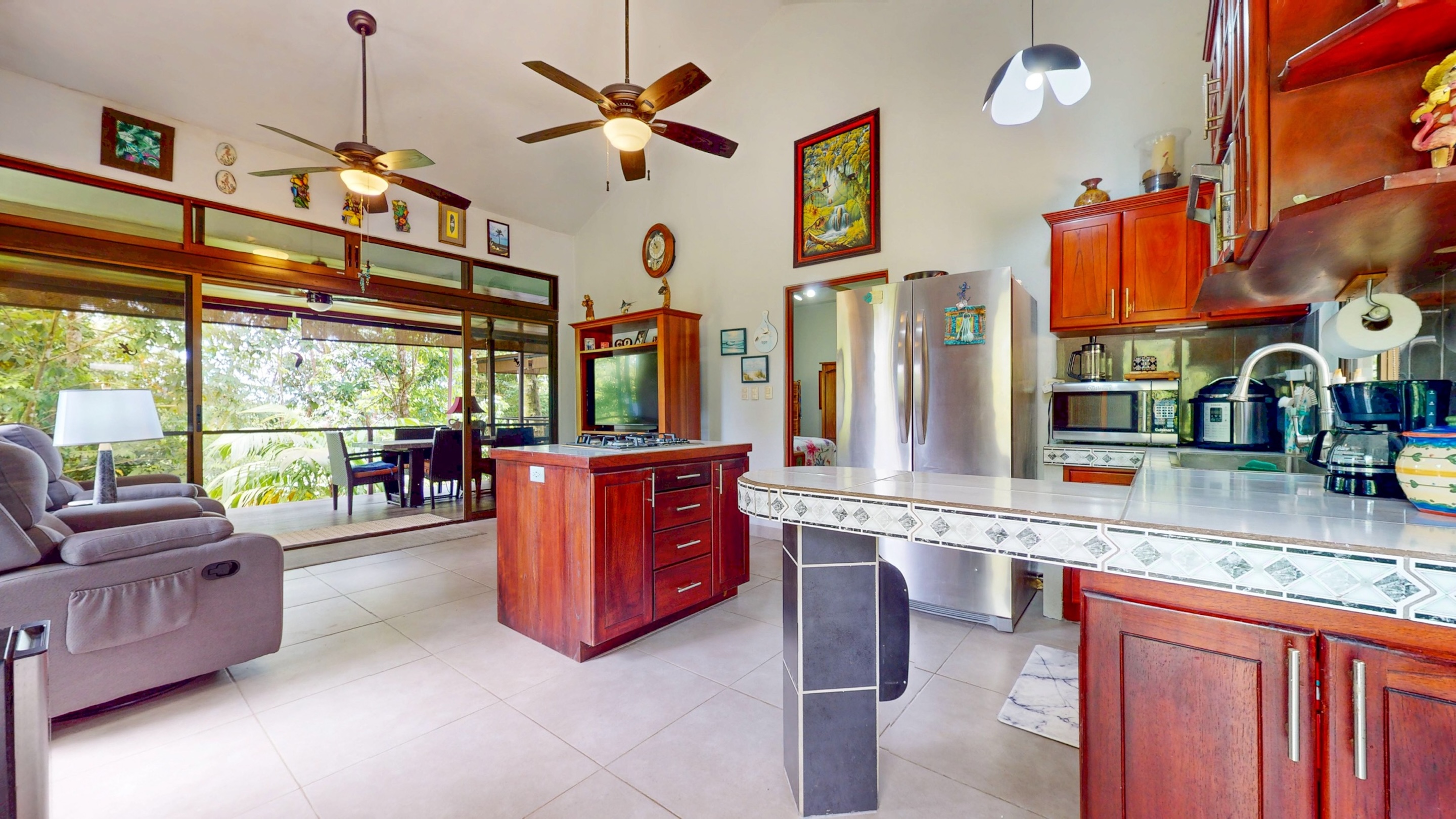 RENOVATED HOME WITH POOL, OCEAN VIEWS, AND ADDITIONAL LAND, IN CINCO VENTANAS, OJOCHAL