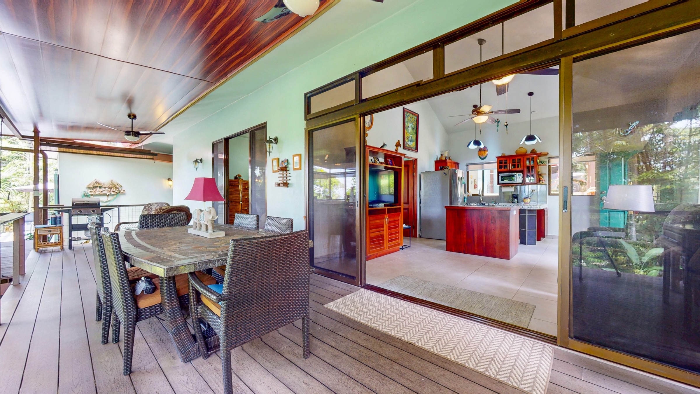 RENOVATED HOME WITH POOL, OCEAN VIEWS, AND ADDITIONAL LAND, IN CINCO VENTANAS, OJOCHAL