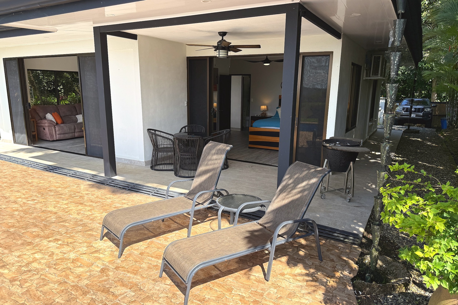 PRIVATE RESIDENCE WITH POOL AND PANORAMIC PACIFIC VIEWS, IN OJOCHAL