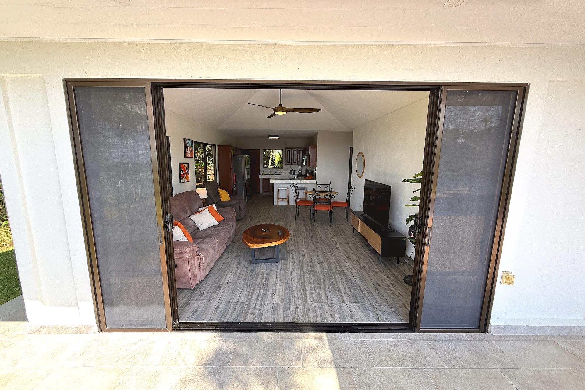 PRIVATE RESIDENCE WITH POOL AND PANORAMIC PACIFIC VIEWS, IN OJOCHAL