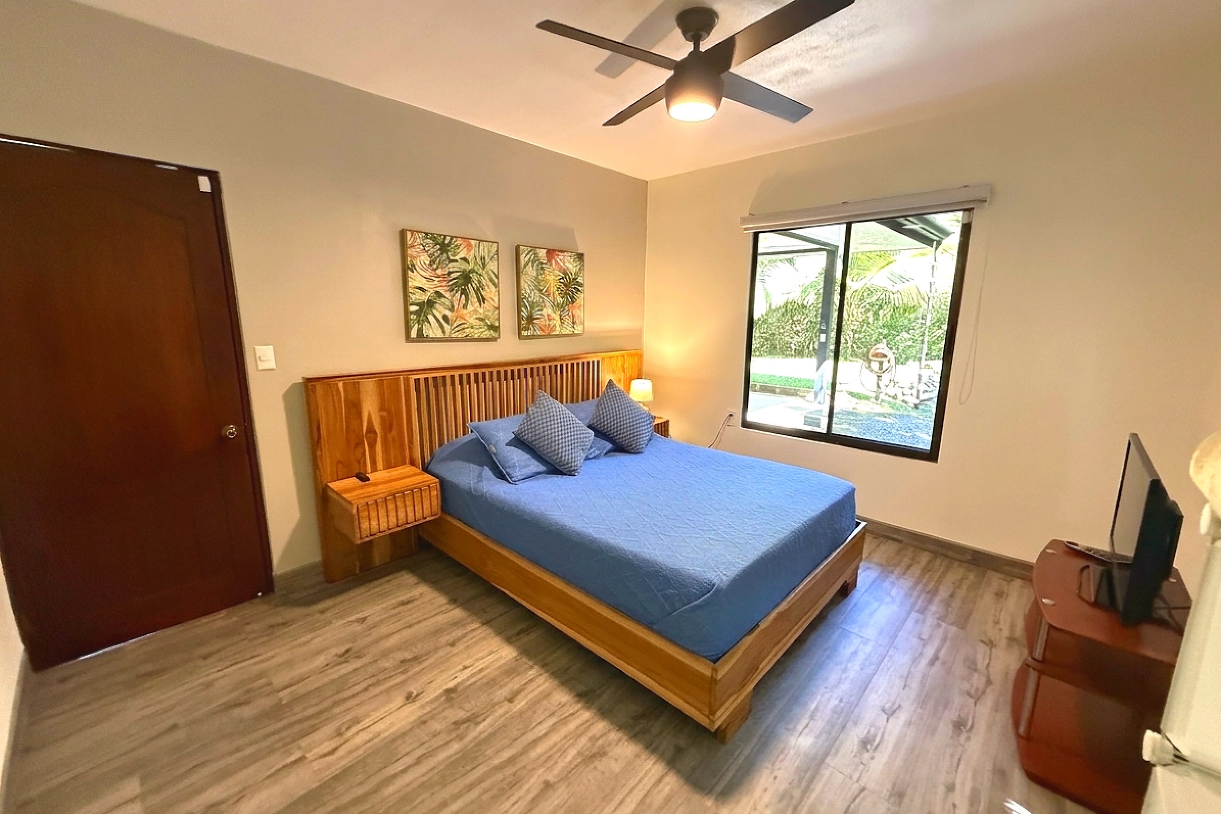 PRIVATE RESIDENCE WITH POOL AND PANORAMIC PACIFIC VIEWS, IN OJOCHAL