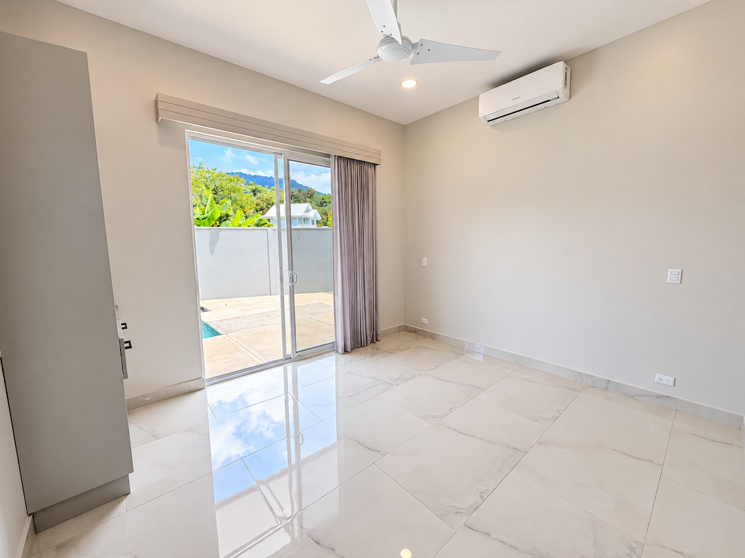NEW 2-BEDROOM HOUSE WITH PRIVATE POOL, IN UVITA