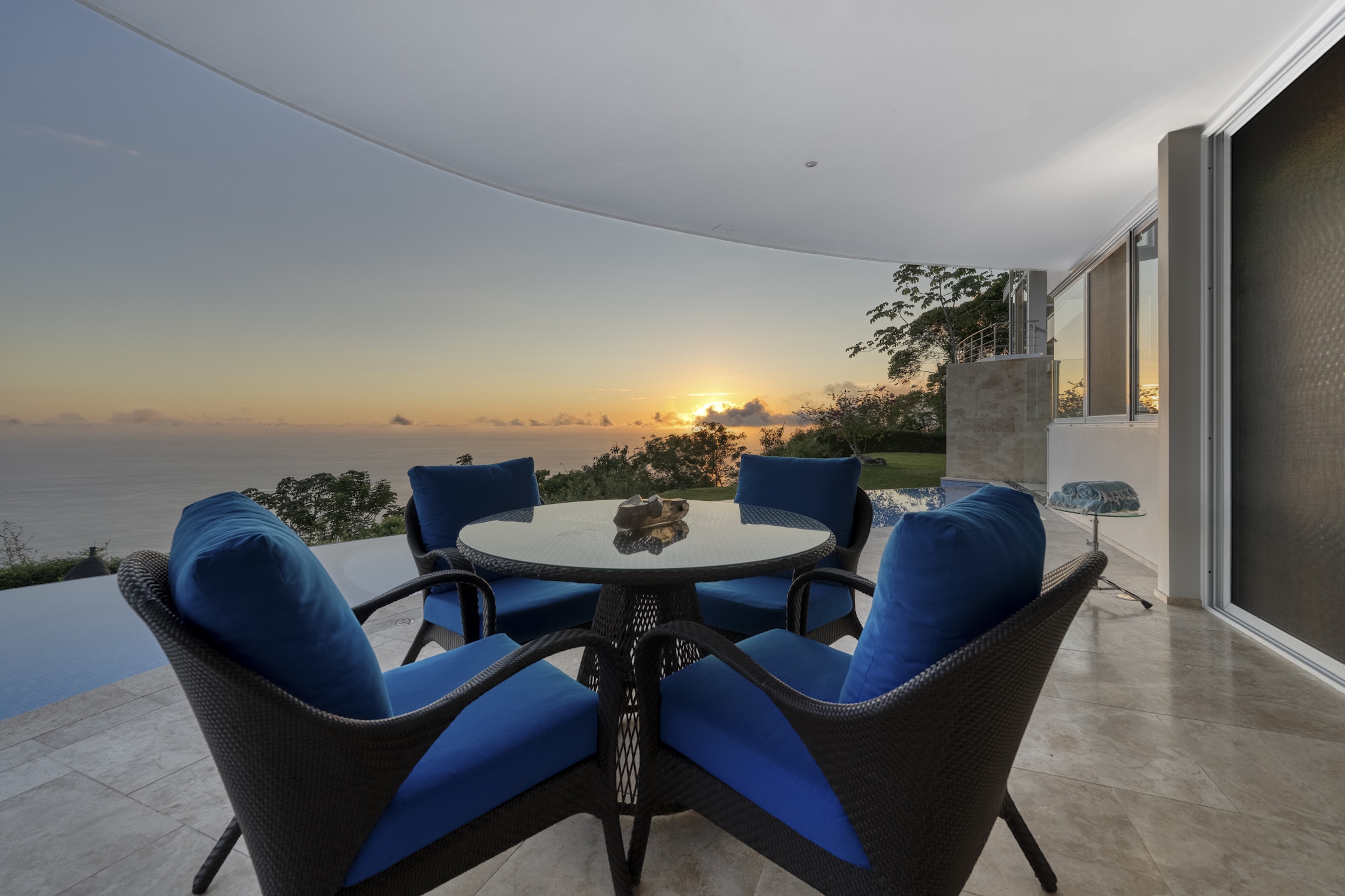 CASA LUZ LUXURY RESIDENCE WITH PANORAMIC OCEAN AND SUNSET VIEWS, IN COSTA VERDE – 3.21 ACRES