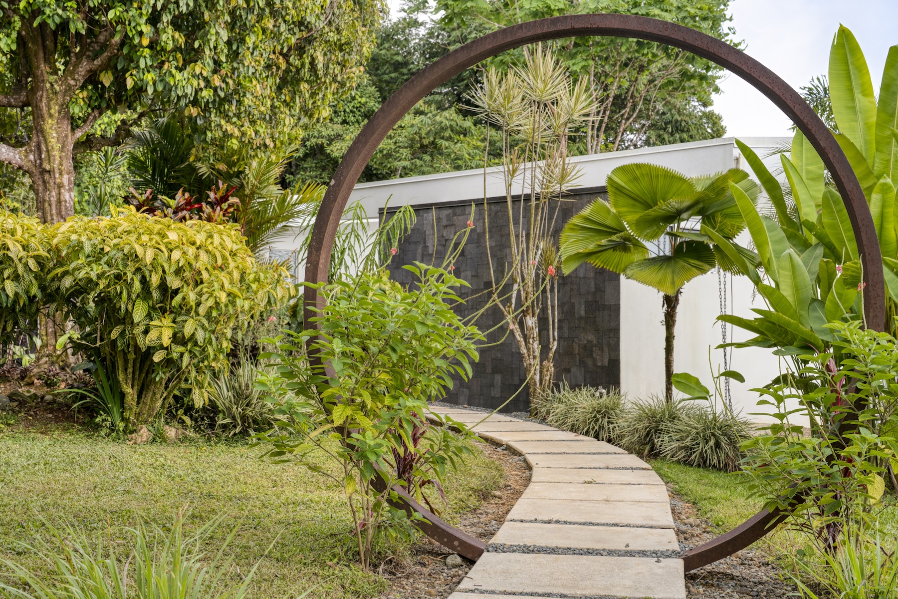 CASA LUZ LUXURY RESIDENCE WITH PANORAMIC OCEAN AND SUNSET VIEWS, IN COSTA VERDE – 3.21 ACRES