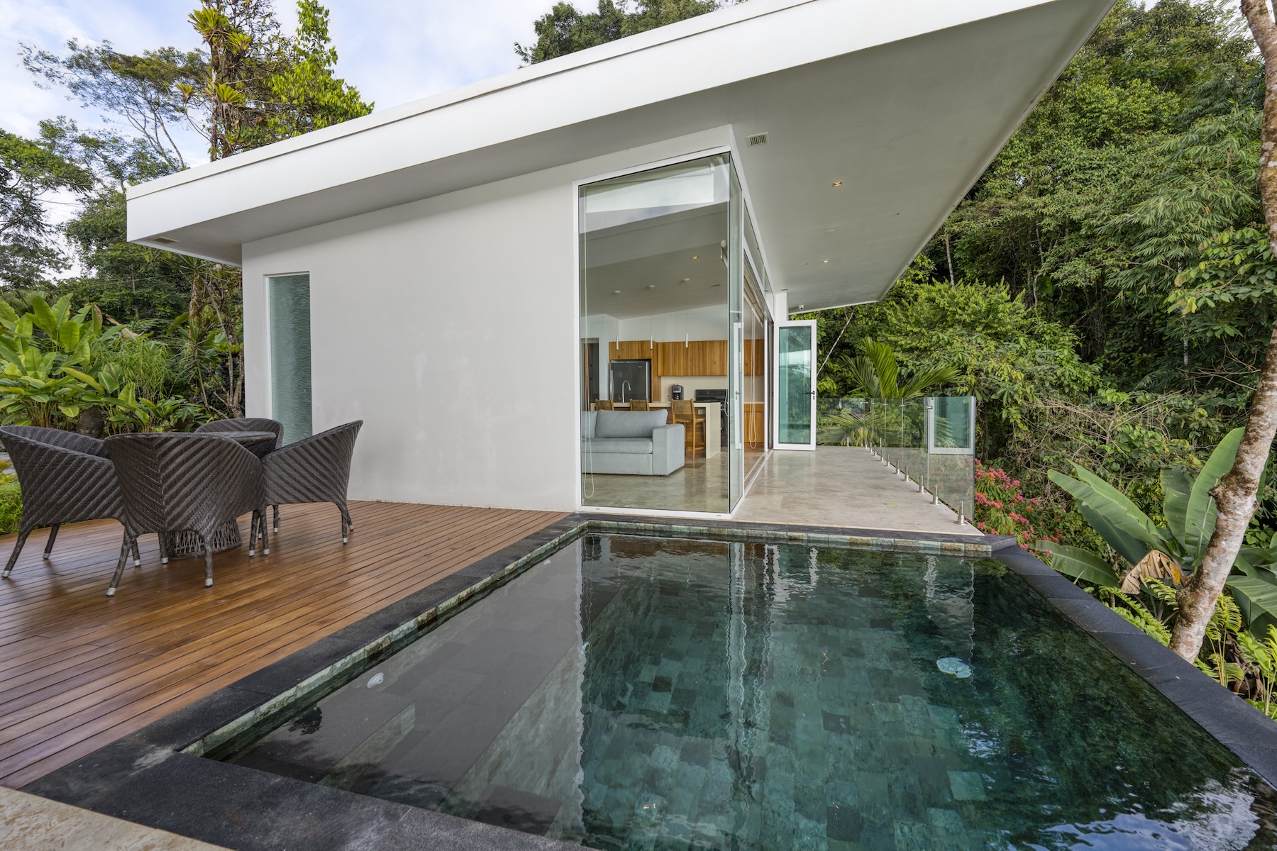 CASA LUZ LUXURY RESIDENCE WITH PANORAMIC OCEAN AND SUNSET VIEWS, IN COSTA VERDE – 3.21 ACRES
