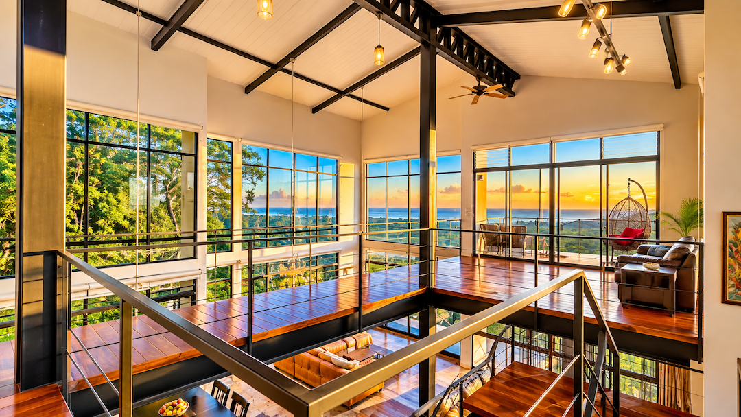 LUXURY RESIDENCE 3 BEDROOM HOME ON 6 ACRES WITH PACIFIC OCEAN VIEWS, IN MATAPALO