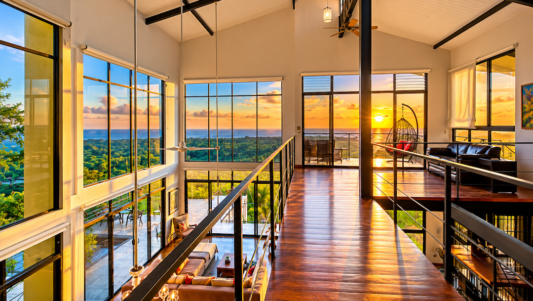 LUXURY RESIDENCE 3 BEDROOM HOME ON 6 ACRES WITH PACIFIC OCEAN VIEWS, IN MATAPALO