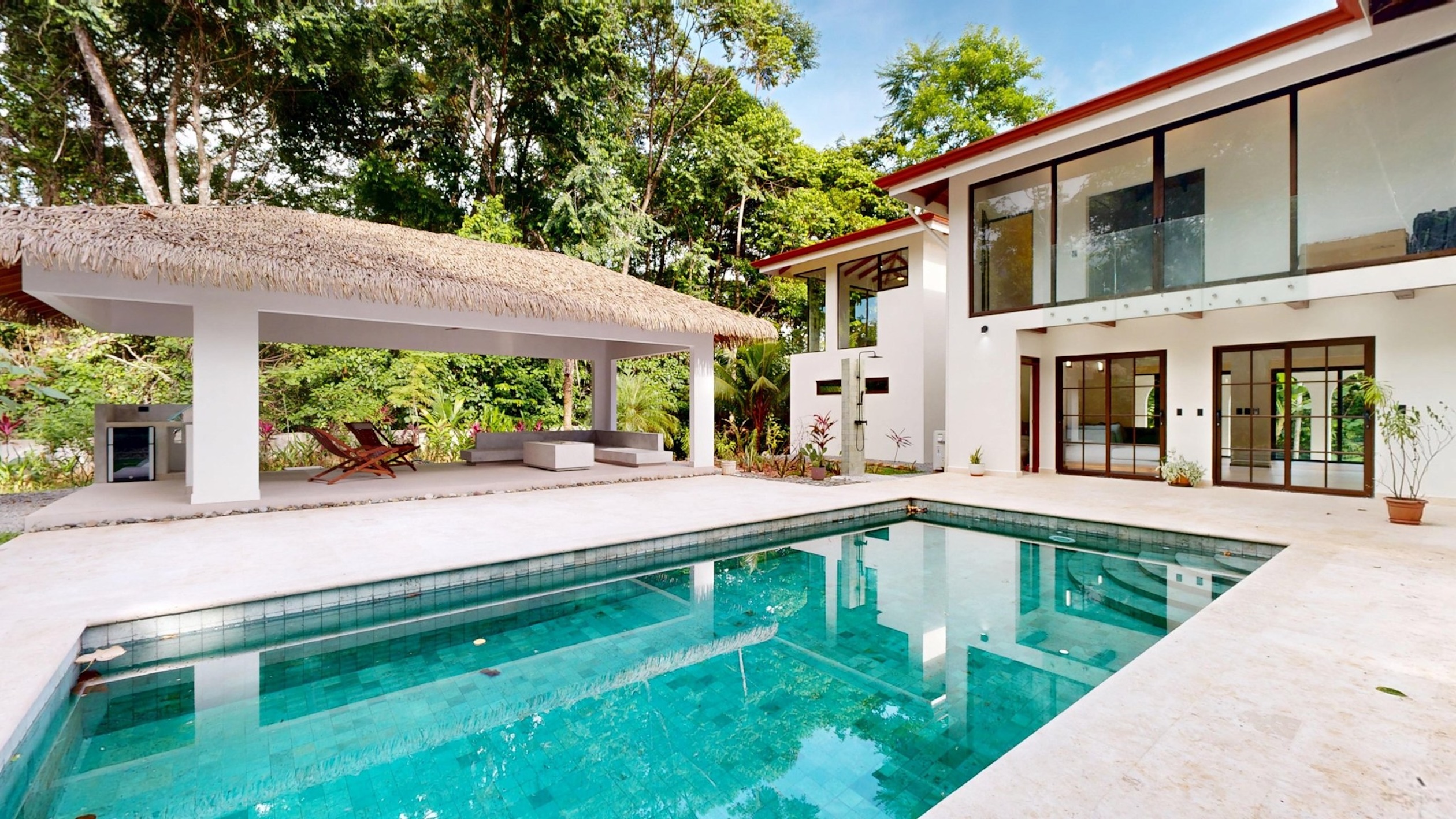 RENOVATED HOUSE WITH POOL AND SOLAR POWER IN CINCO VENTANAS, OJOCHAL – 4.17 ACRES