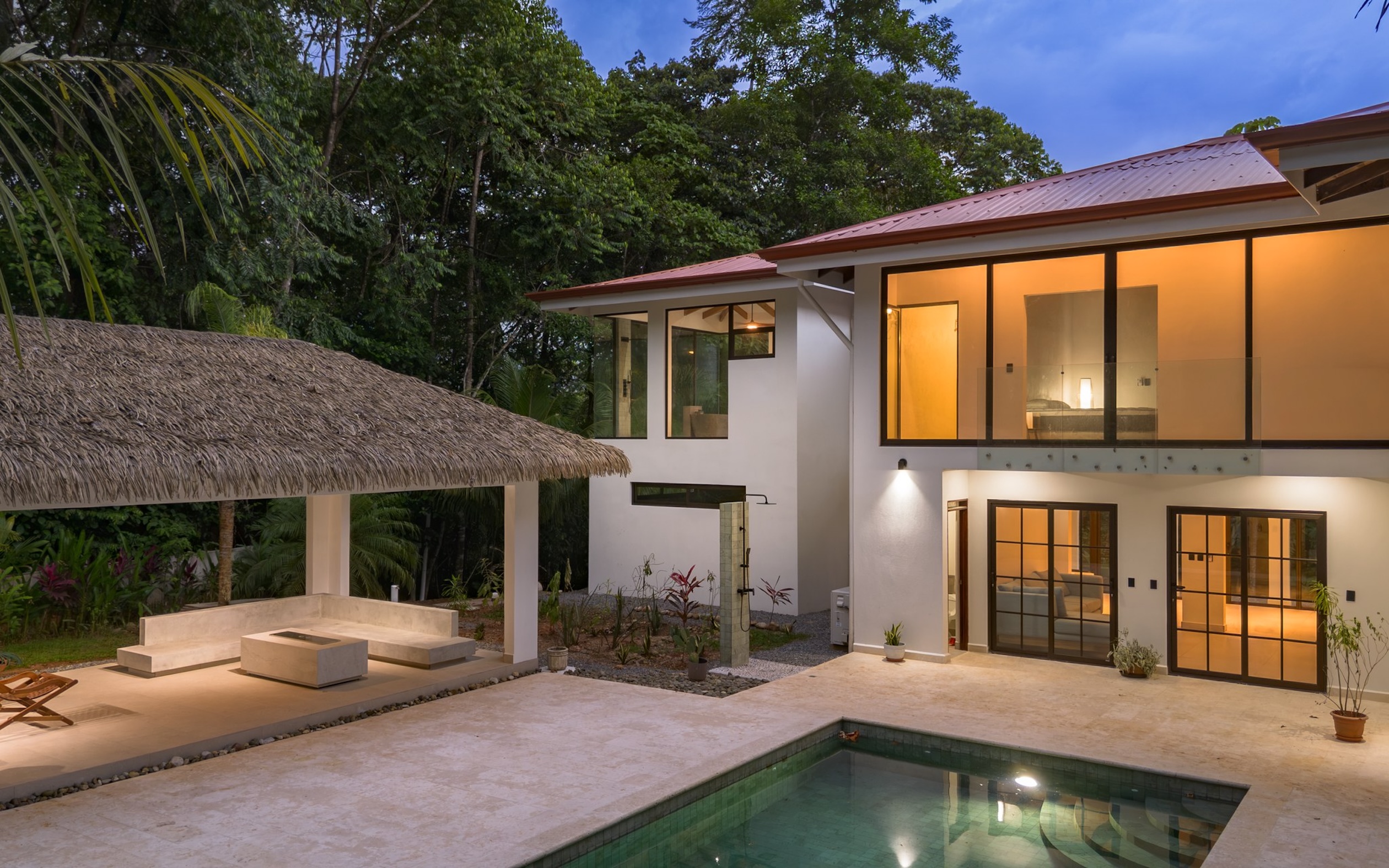 RENOVATED HOUSE WITH POOL AND SOLAR POWER IN CINCO VENTANAS, OJOCHAL – 4.17 ACRES