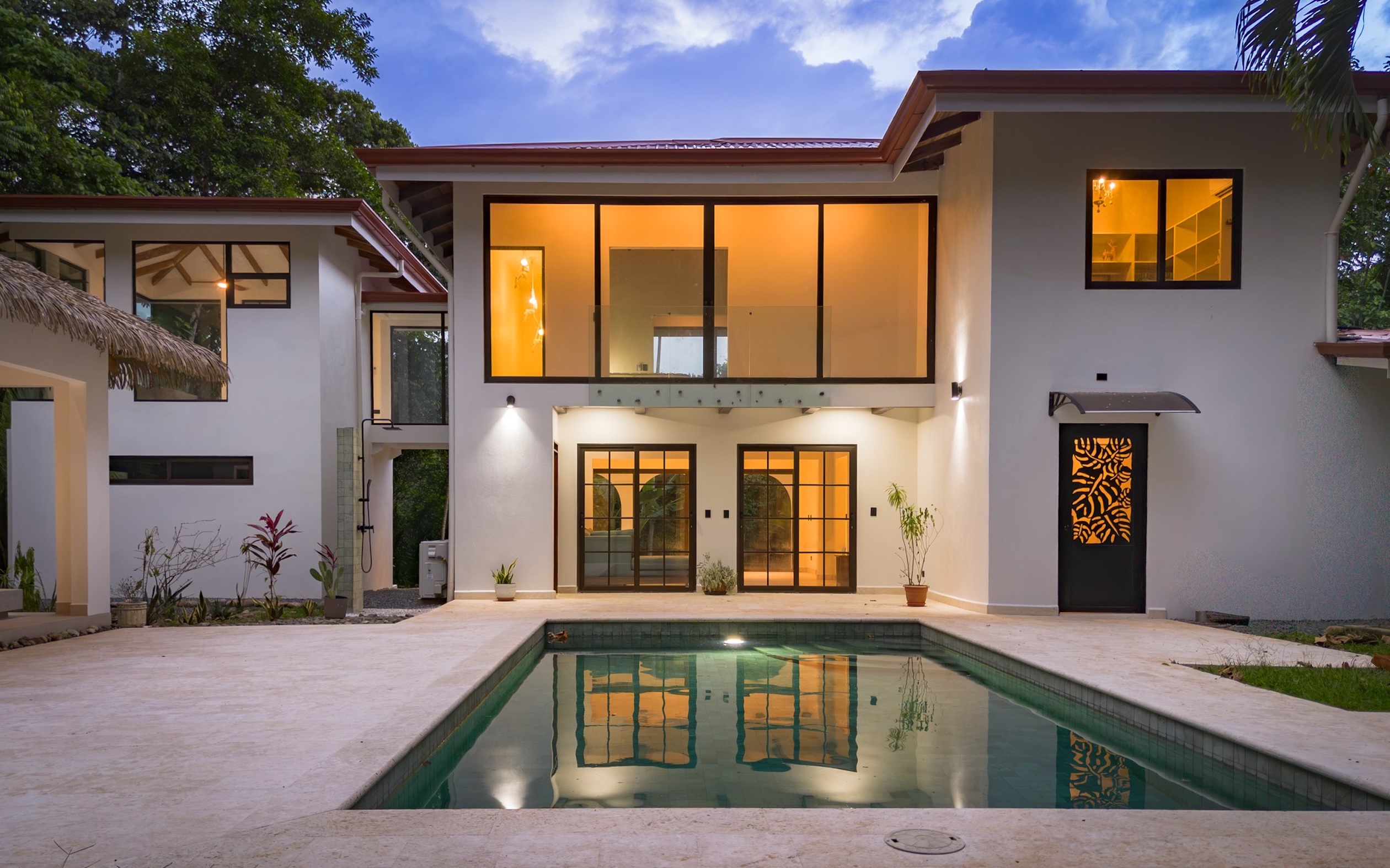 RENOVATED HOUSE WITH POOL AND SOLAR POWER IN CINCO VENTANAS, OJOCHAL – 4.17 ACRES