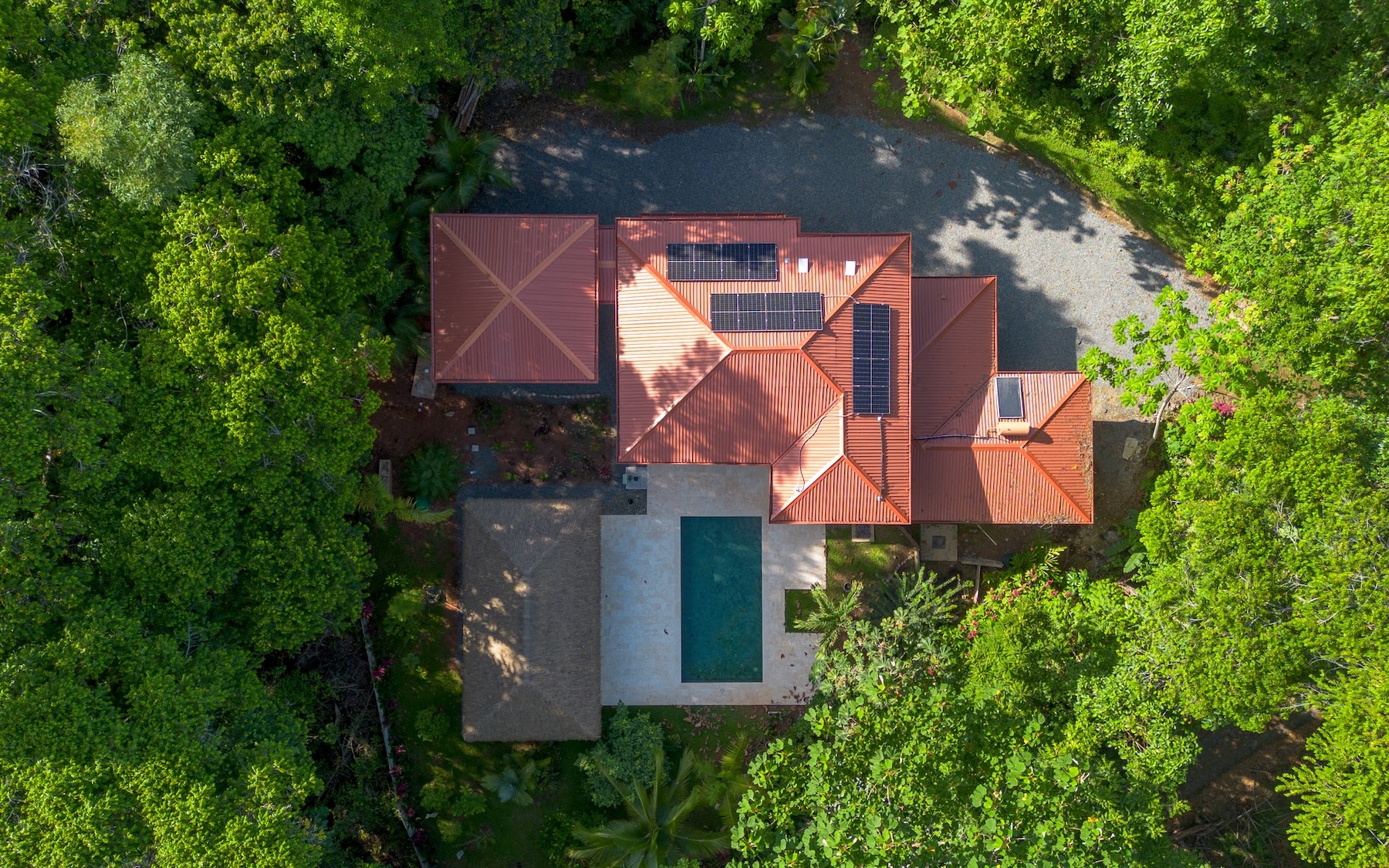 RENOVATED HOUSE WITH POOL AND SOLAR POWER IN CINCO VENTANAS, OJOCHAL – 4.17 ACRES