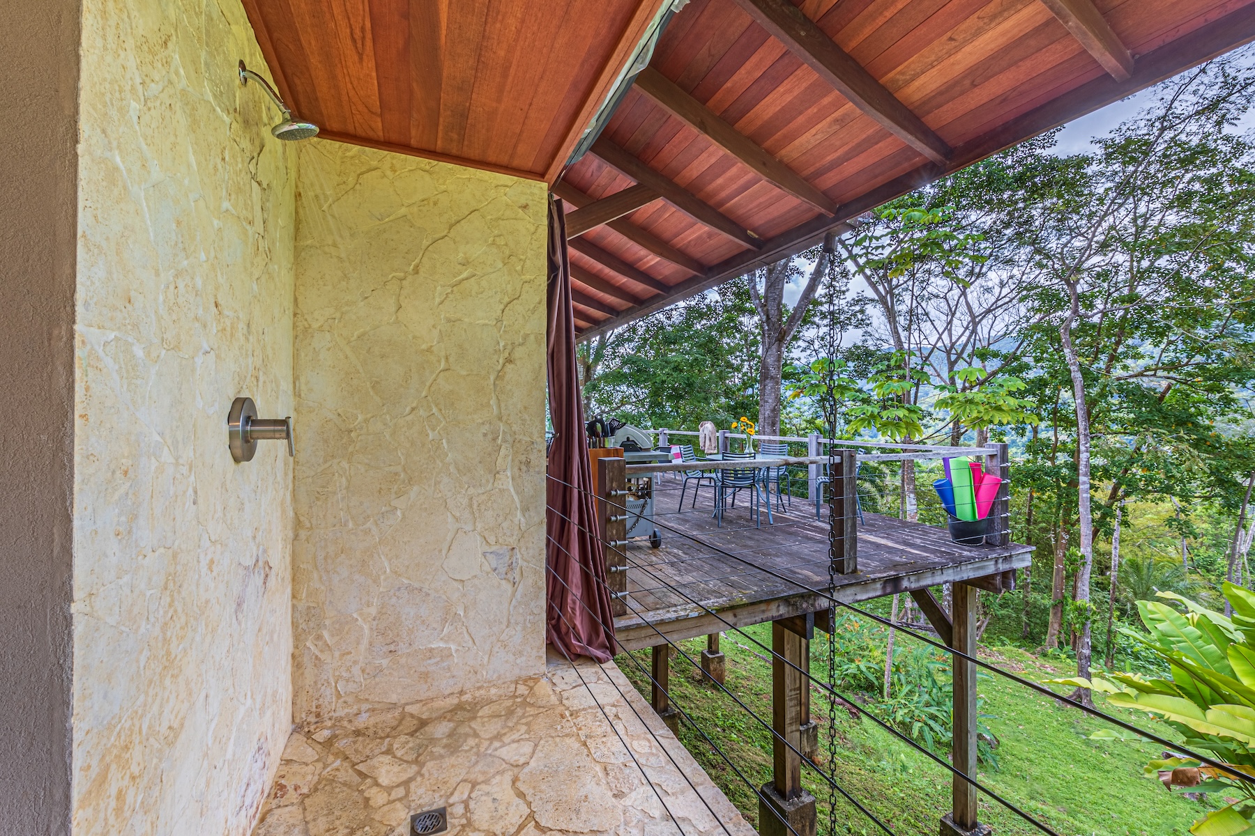 MOUNTAIN RETREAT WITH PANORAMIC OCEAN AND SUNSET VIEWS, NEAR UVITA – 12 ACRES