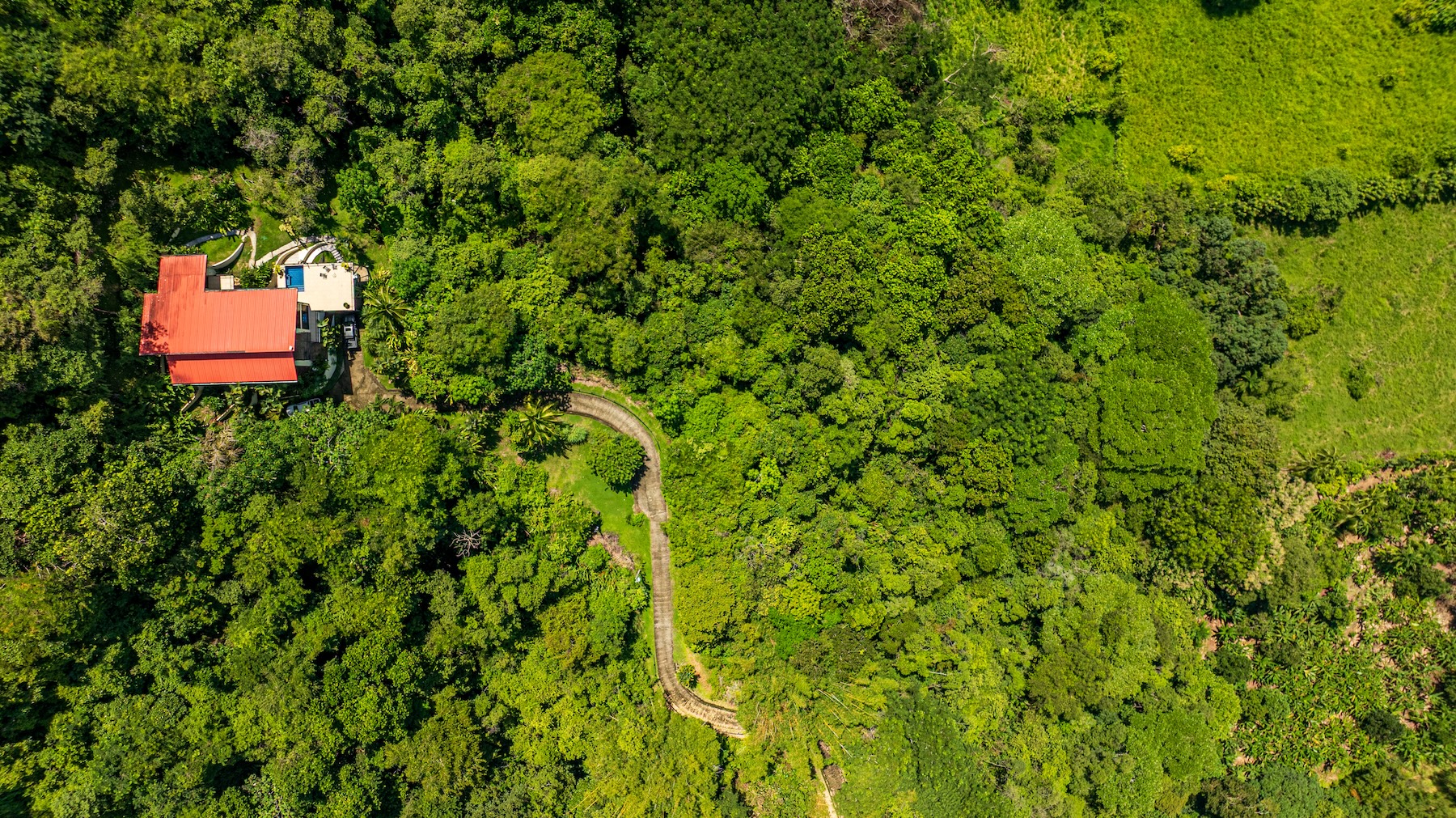 LUXURY RESIDENCE 3 BEDROOM HOME ON 6 ACRES WITH PACIFIC OCEAN VIEWS, IN MATAPALO