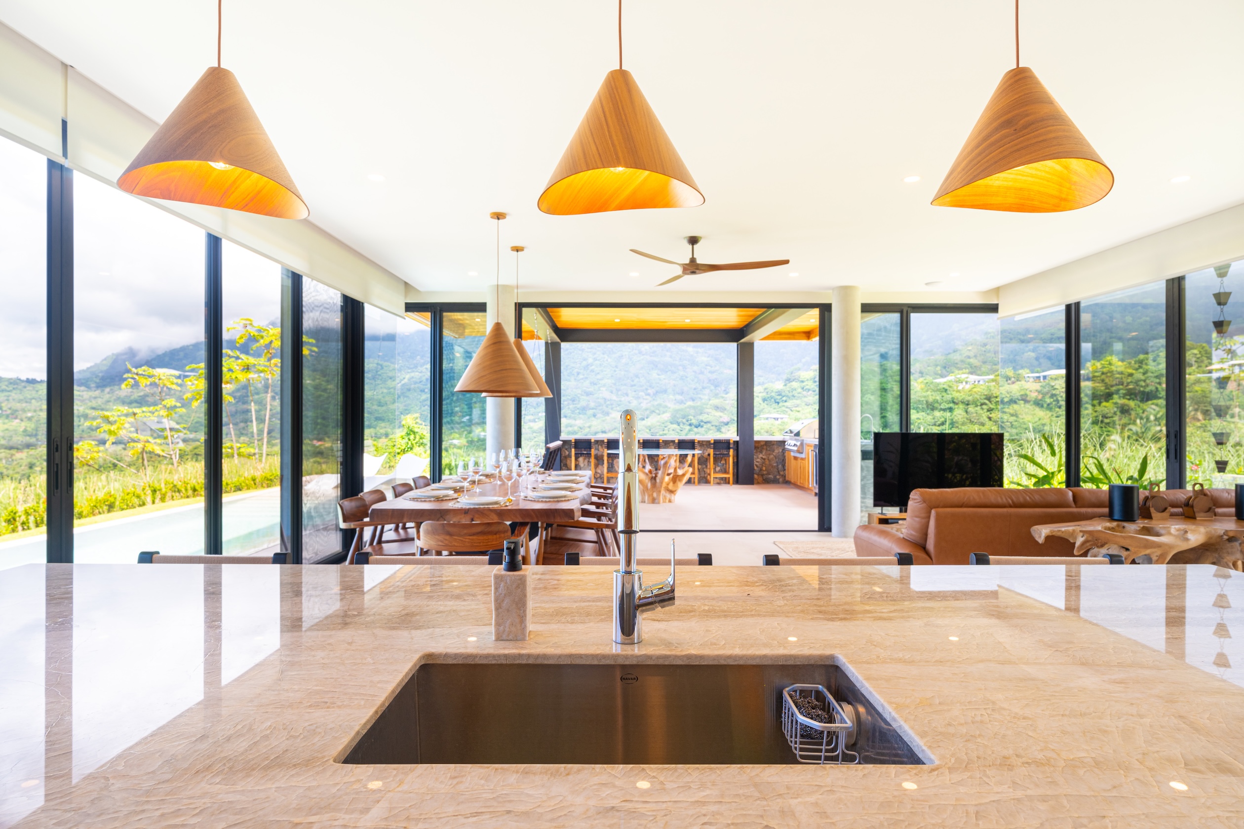 LUXURY HOME WITH OCEAN VIEWS, SOLAR POWER, AND CONTEMPORARY DESIGN, IN OJOCHAL – 1.24 ACRES