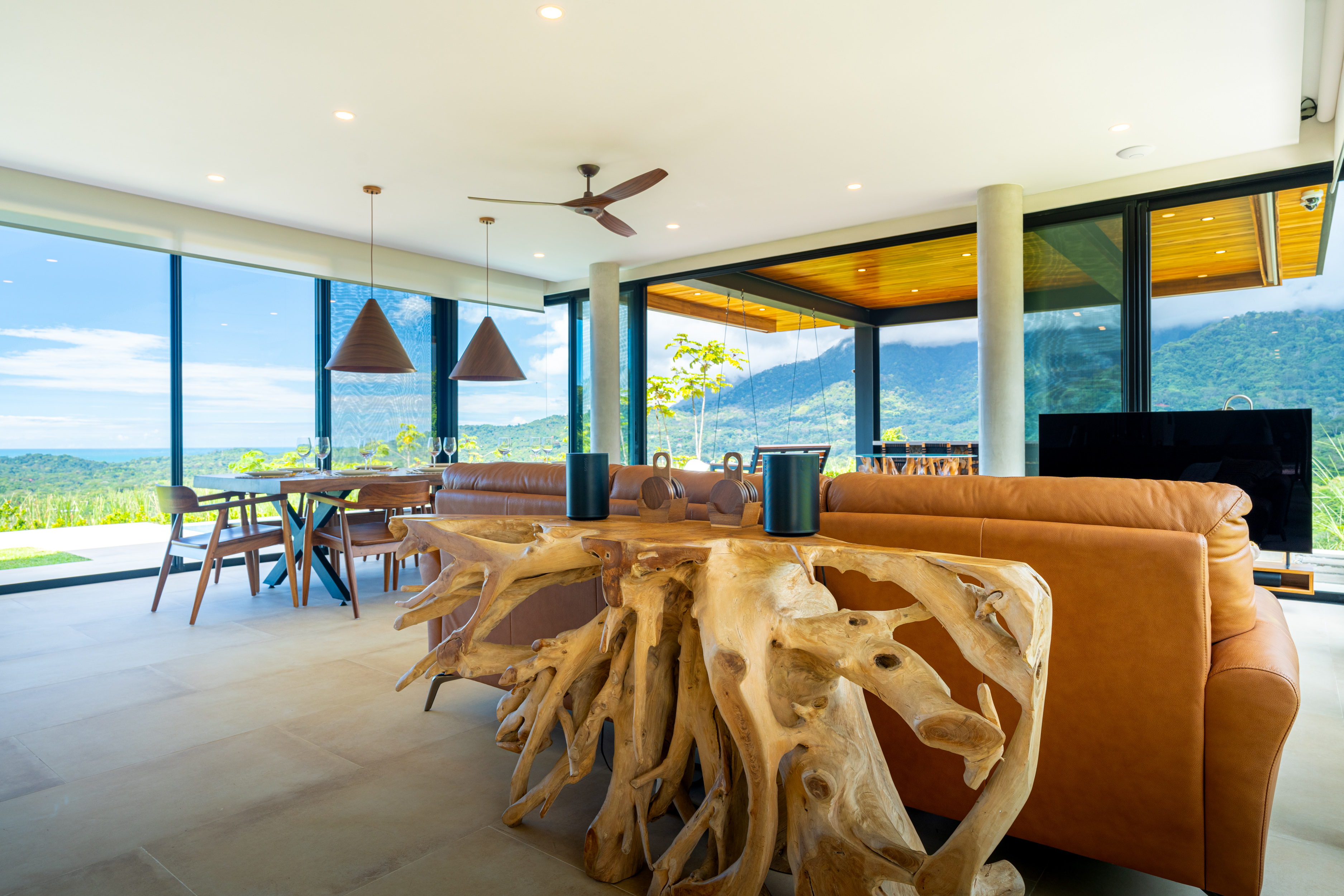 LUXURY HOME WITH OCEAN VIEWS, SOLAR POWER, AND CONTEMPORARY DESIGN, IN OJOCHAL – 1.24 ACRES