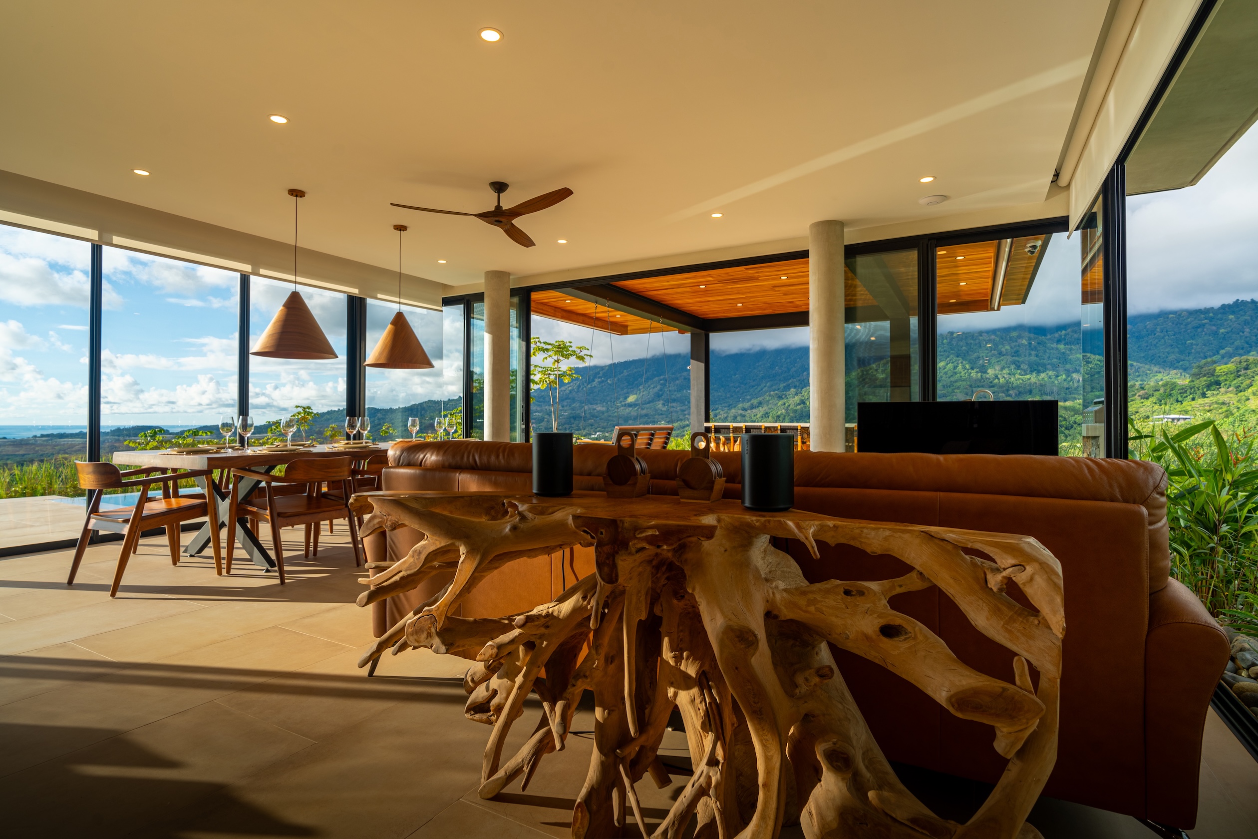 LUXURY HOME WITH OCEAN VIEWS, SOLAR POWER, AND CONTEMPORARY DESIGN, IN OJOCHAL – 1.24 ACRES