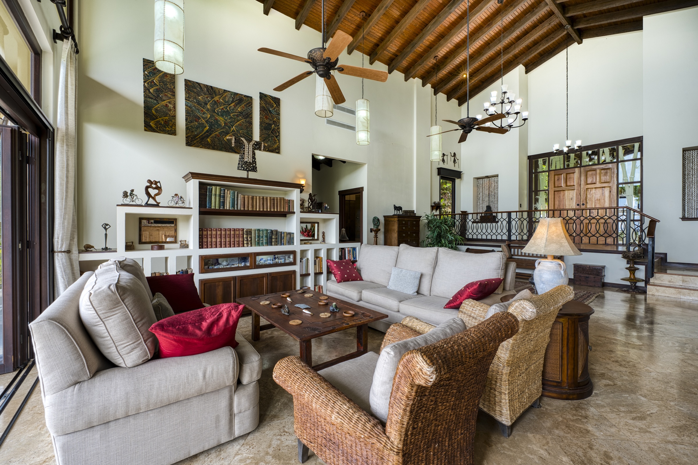 CASA LADERA: EXCLUSIVE ESTATE WITH PANORAMIC PACIFIC VIEWS, IN ESCALERAS – 6.21 ACRES