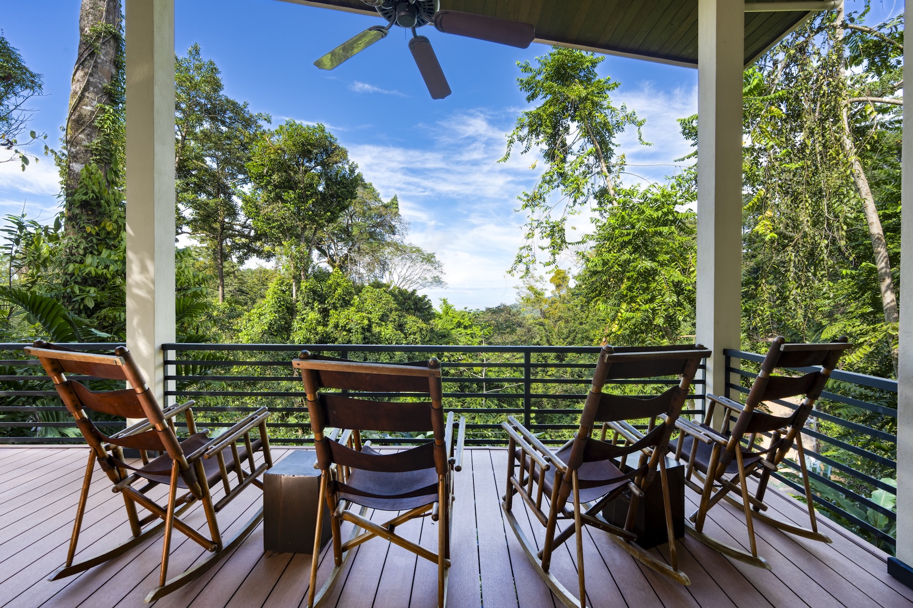 PRIVATE HOME WITH POOL, JUNGLE, AND PANORAMIC PACIFIC VIEWS, IN UVITA – 2.72 ACRES