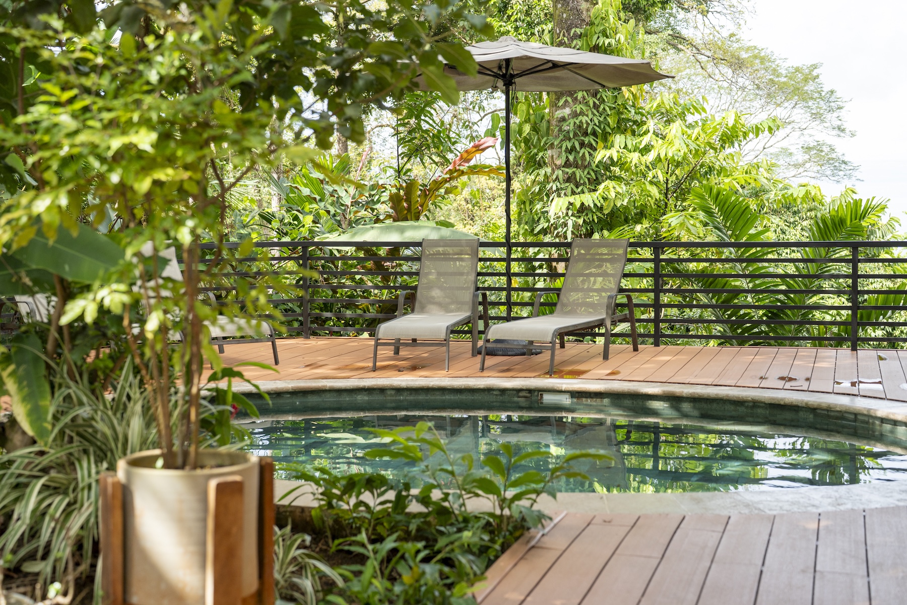 PRIVATE HOME WITH POOL, JUNGLE, AND PANORAMIC PACIFIC VIEWS, IN UVITA – 2.72 ACRES