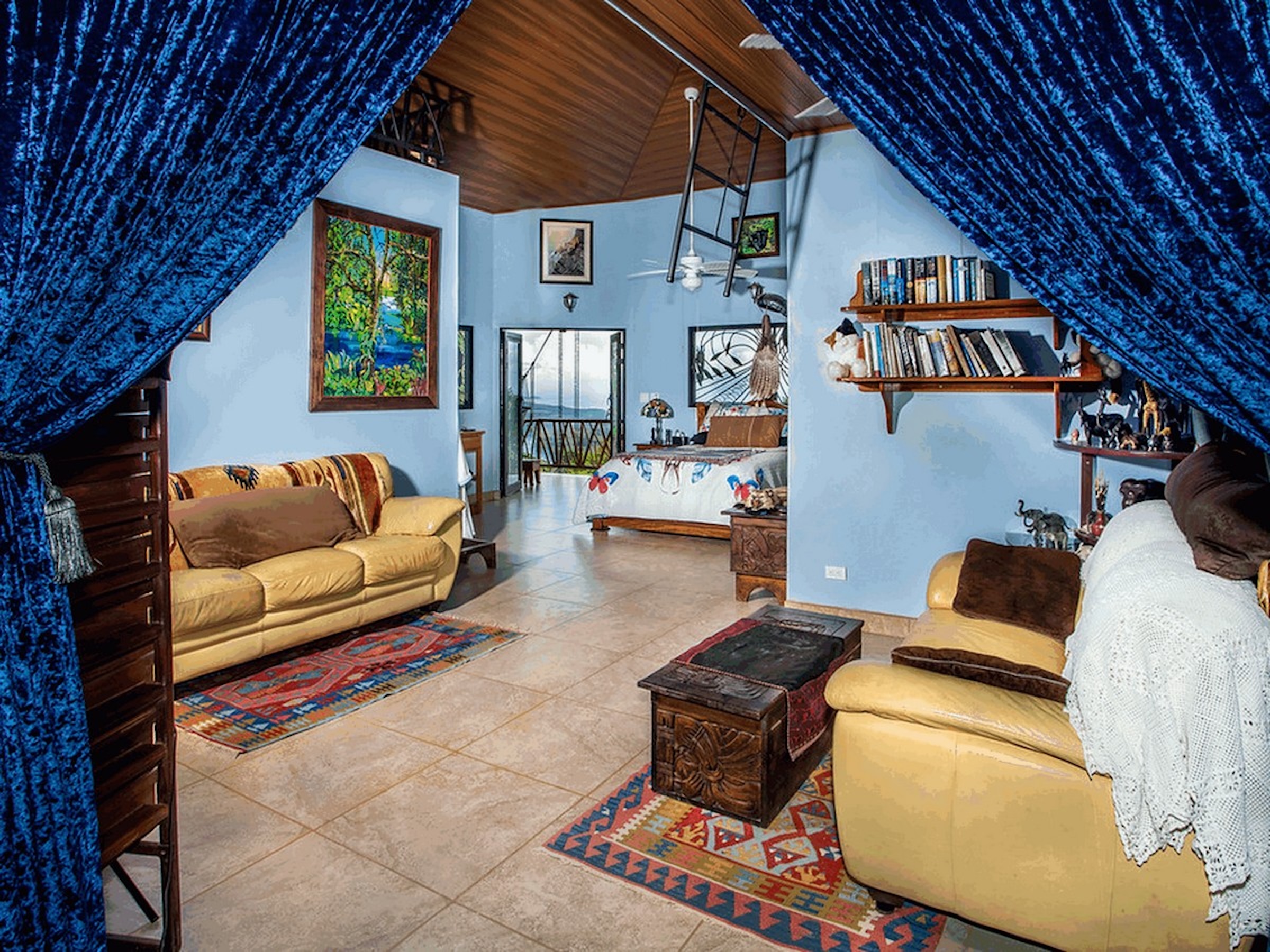 91.2-ACRE PRIVATE ESTATE WITH A MANSION, PANORAMIC OCEAN VIEWS, AND TROPICAL RAINFOREST, IN PLAYA MATAPALO