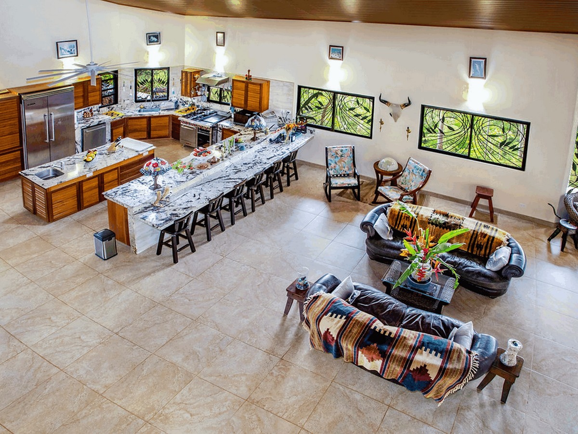 91.2-ACRE PRIVATE ESTATE WITH A MANSION, PANORAMIC OCEAN VIEWS, AND TROPICAL RAINFOREST, IN PLAYA MATAPALO