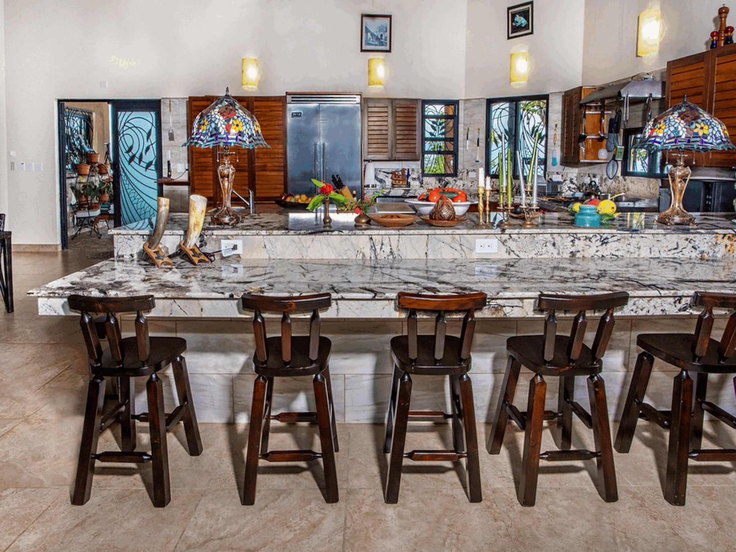 91.2-ACRE PRIVATE ESTATE WITH A MANSION, PANORAMIC OCEAN VIEWS, AND TROPICAL RAINFOREST, IN PLAYA MATAPALO