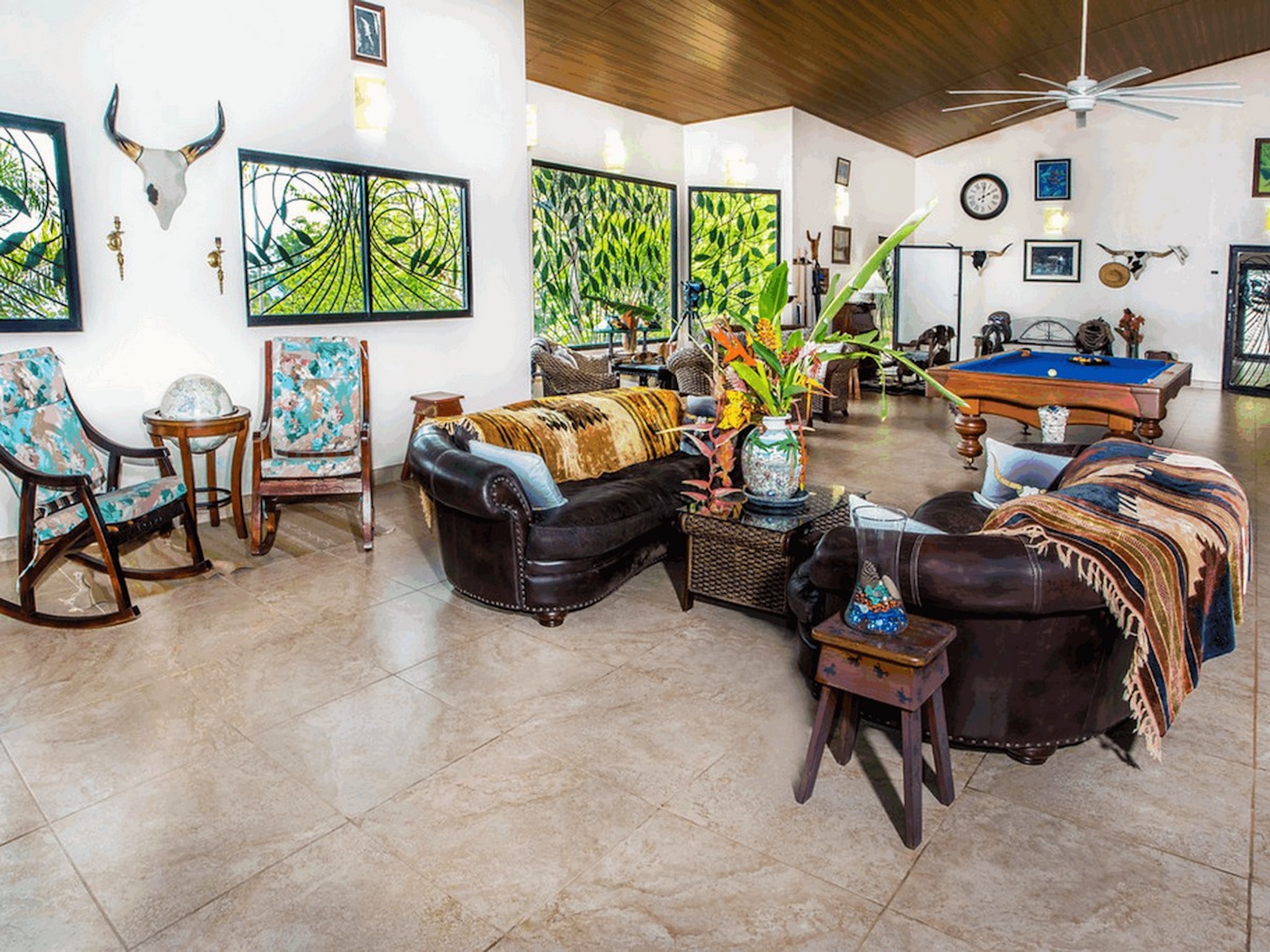 91.2-ACRE PRIVATE ESTATE WITH A MANSION, PANORAMIC OCEAN VIEWS, AND TROPICAL RAINFOREST, IN PLAYA MATAPALO