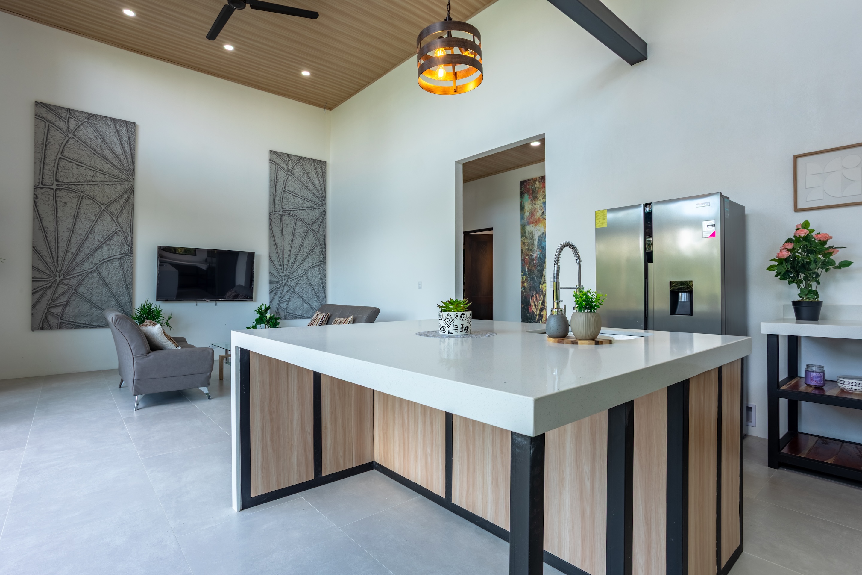 NATURAL RETREAT WITH THREE BEDROOMS IN TINAMASTES WITH A YEAR-ROUND STREAM AND DEVELOPMENT POTENTIAL – 3.5 ACRES