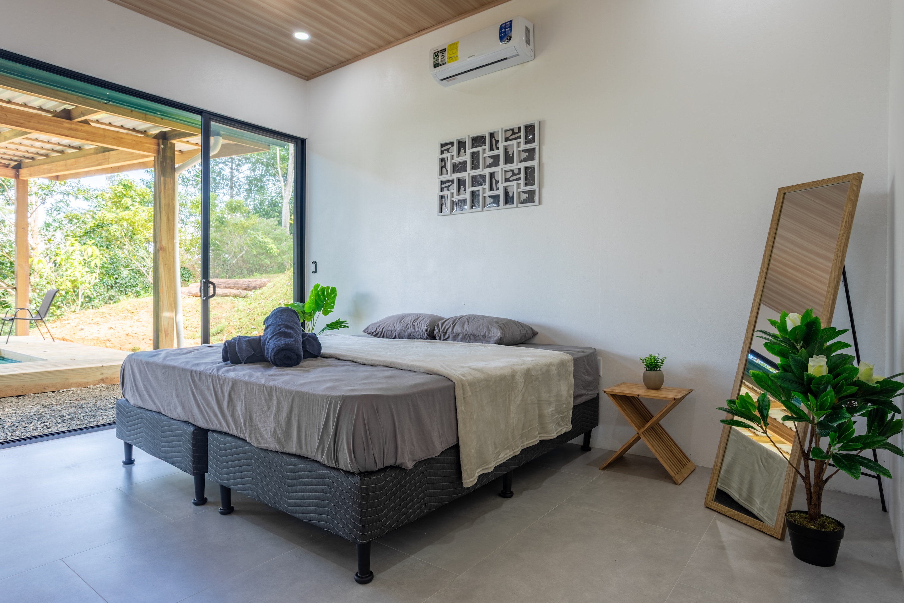 NATURAL RETREAT WITH THREE BEDROOMS IN TINAMASTES WITH A YEAR-ROUND STREAM AND DEVELOPMENT POTENTIAL – 3.5 ACRES