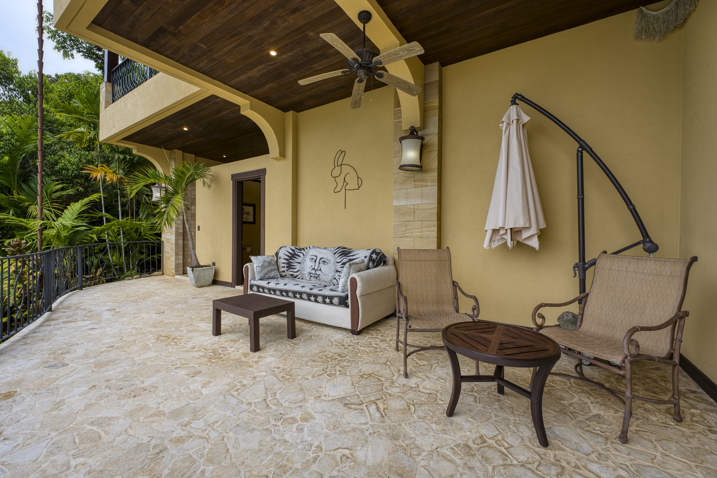 CASA LADERA: EXCLUSIVE ESTATE WITH PANORAMIC PACIFIC VIEWS, IN ESCALERAS – 6.21 ACRES