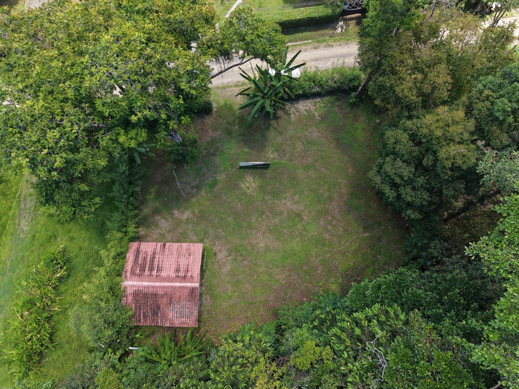 FLAT 1,201 M² PLOT WITH RESIDENTIAL AND COMMERCIAL ZONING, IN OJOCHAL