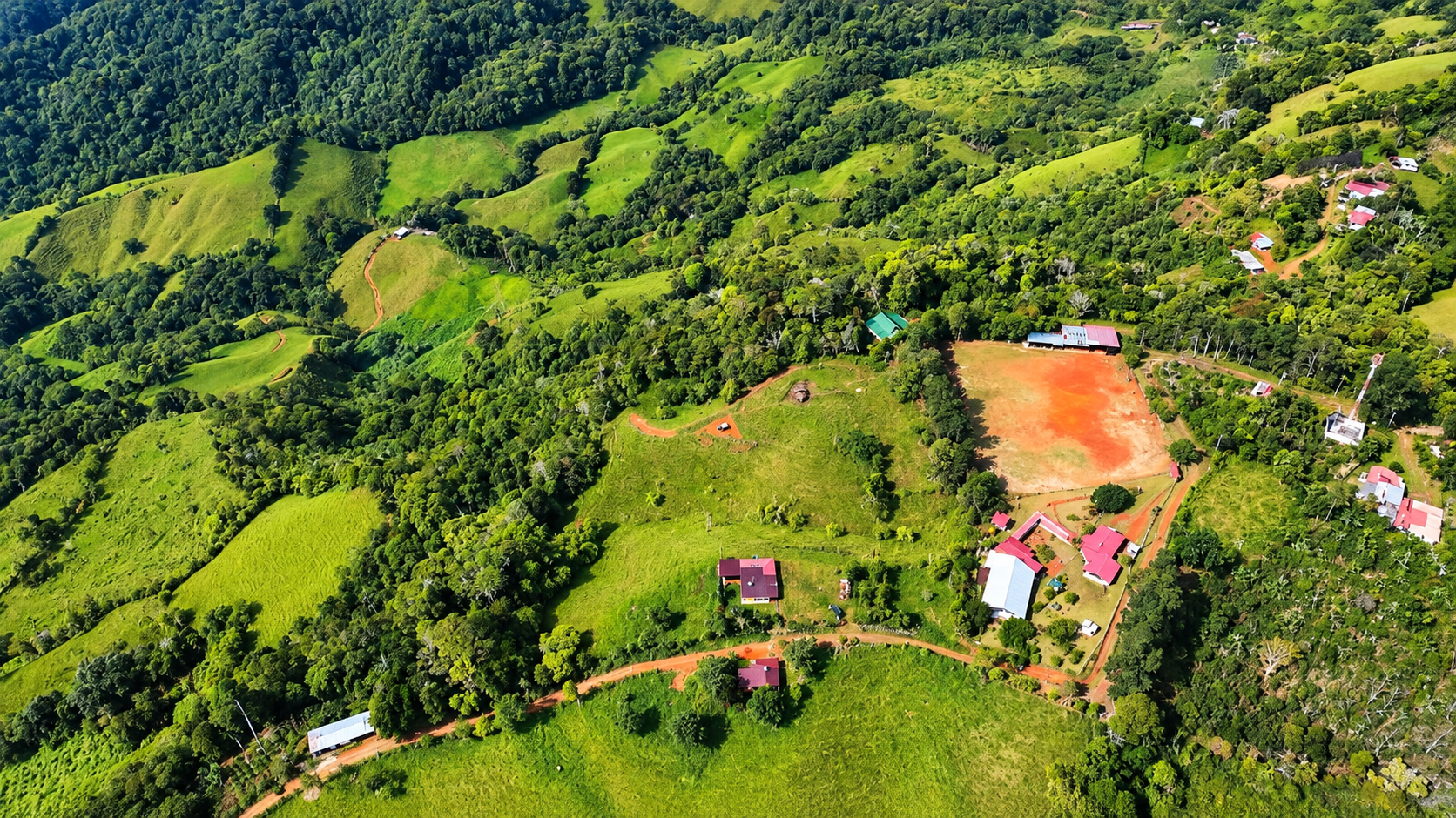 55.8-ACRE MOUNTAIN & OCEAN VIEW FARM WITH WATERFALL AND YEAR-ROUND WATER SOURCES – SAN ANTONIO DE RÍO NUEVO